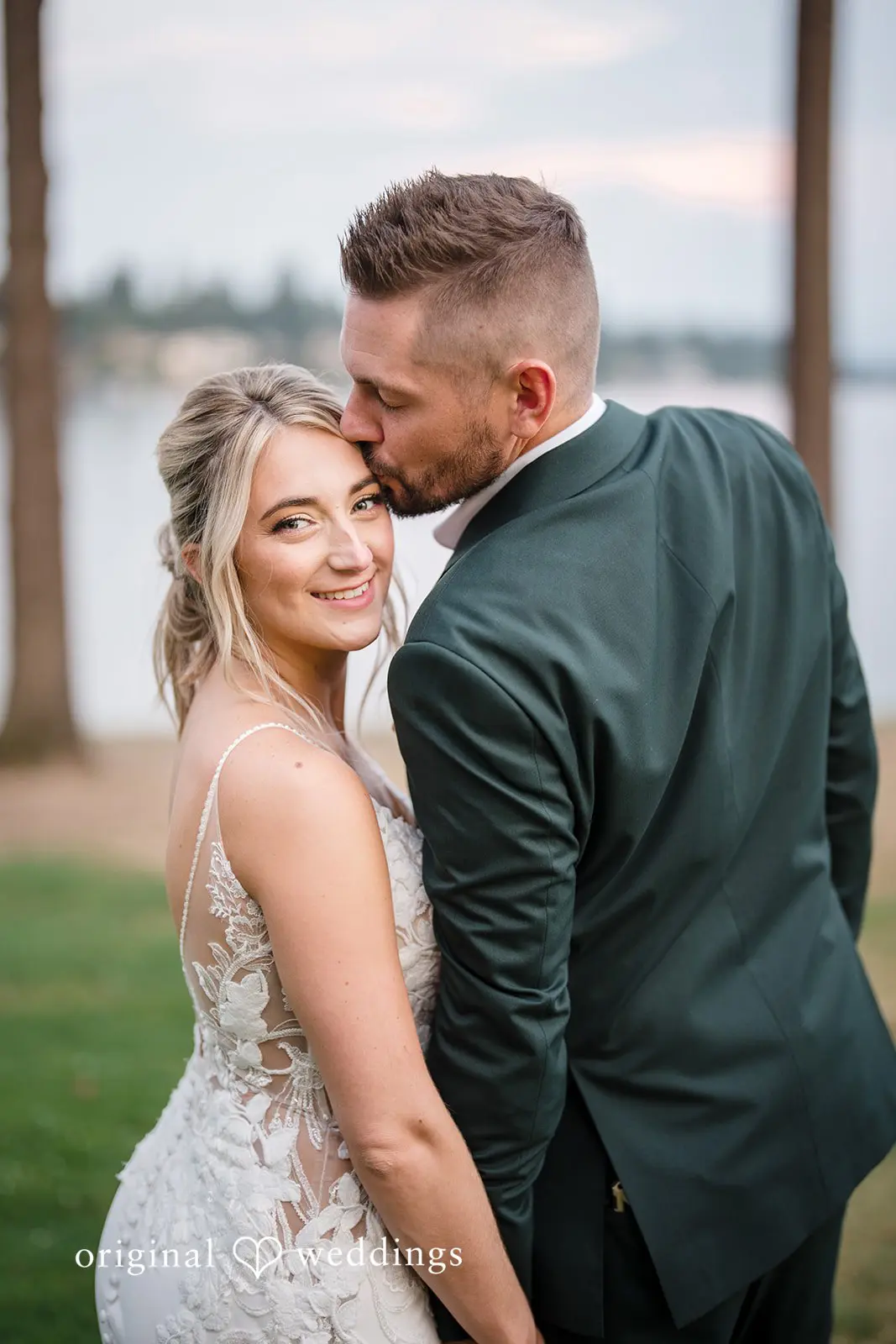 Island Lodge by Al Lago Wedding // Paige & Mike -