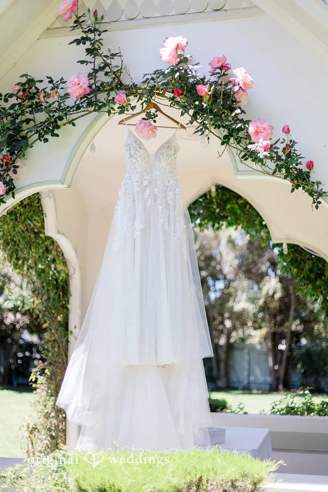 Kayleigh + Nicholas Kaleidoscope Inn & Gardens Wedding // Kayleigh & Nicholas -