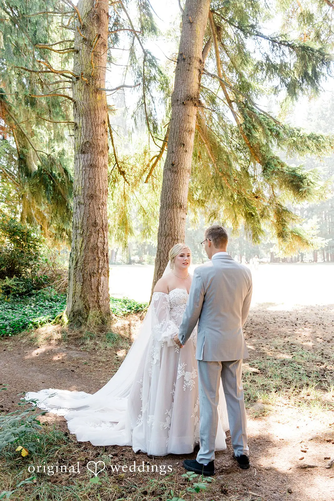 Alexus + Eric Kitsap Memorial State Park Wedding // Alexus & Eric -