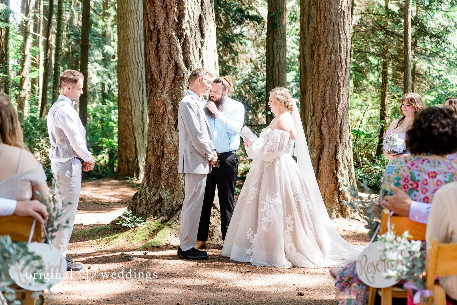 Alexus + Eric Kitsap Memorial State Park Wedding // Alexus & Eric -