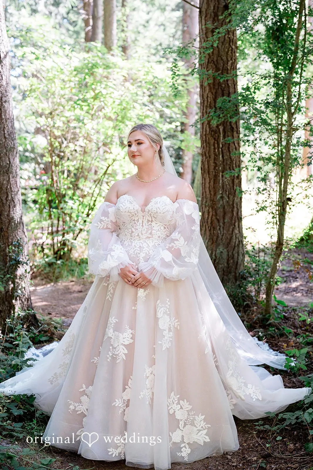 Alexus + Eric Kitsap Memorial State Park Wedding // Alexus & Eric -