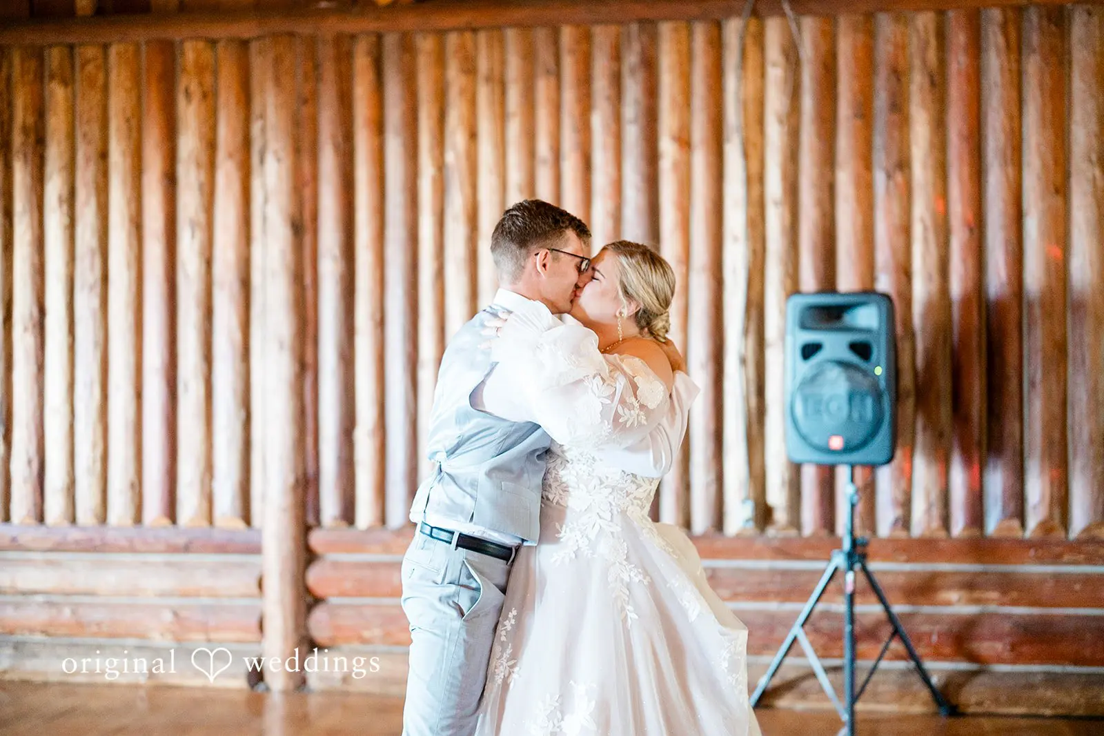 Alexus + Eric Kitsap Memorial State Park Wedding // Alexus & Eric -