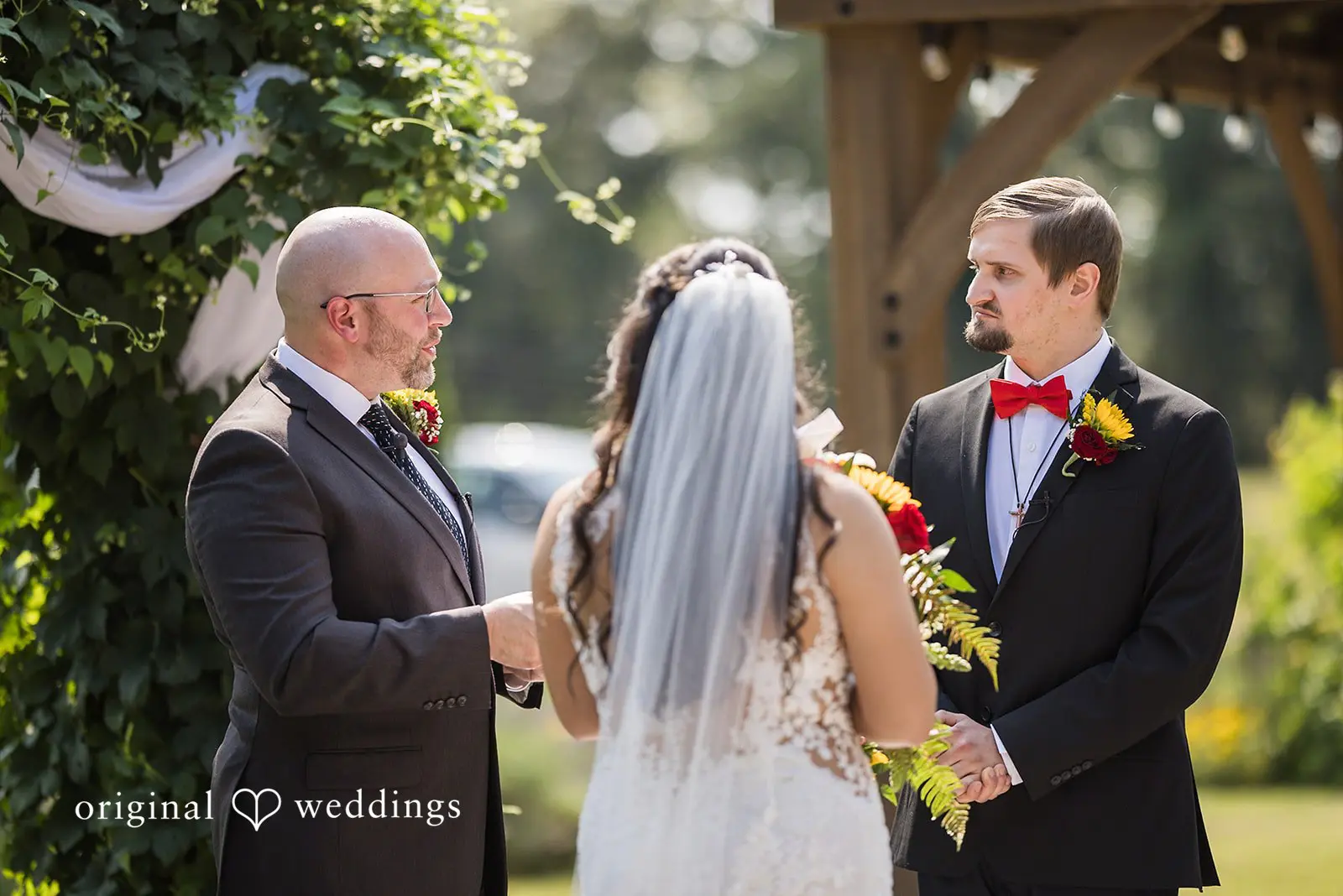 Melissa + Paul Knoll Crest Gardens Wedding // Melissa & Paul -
