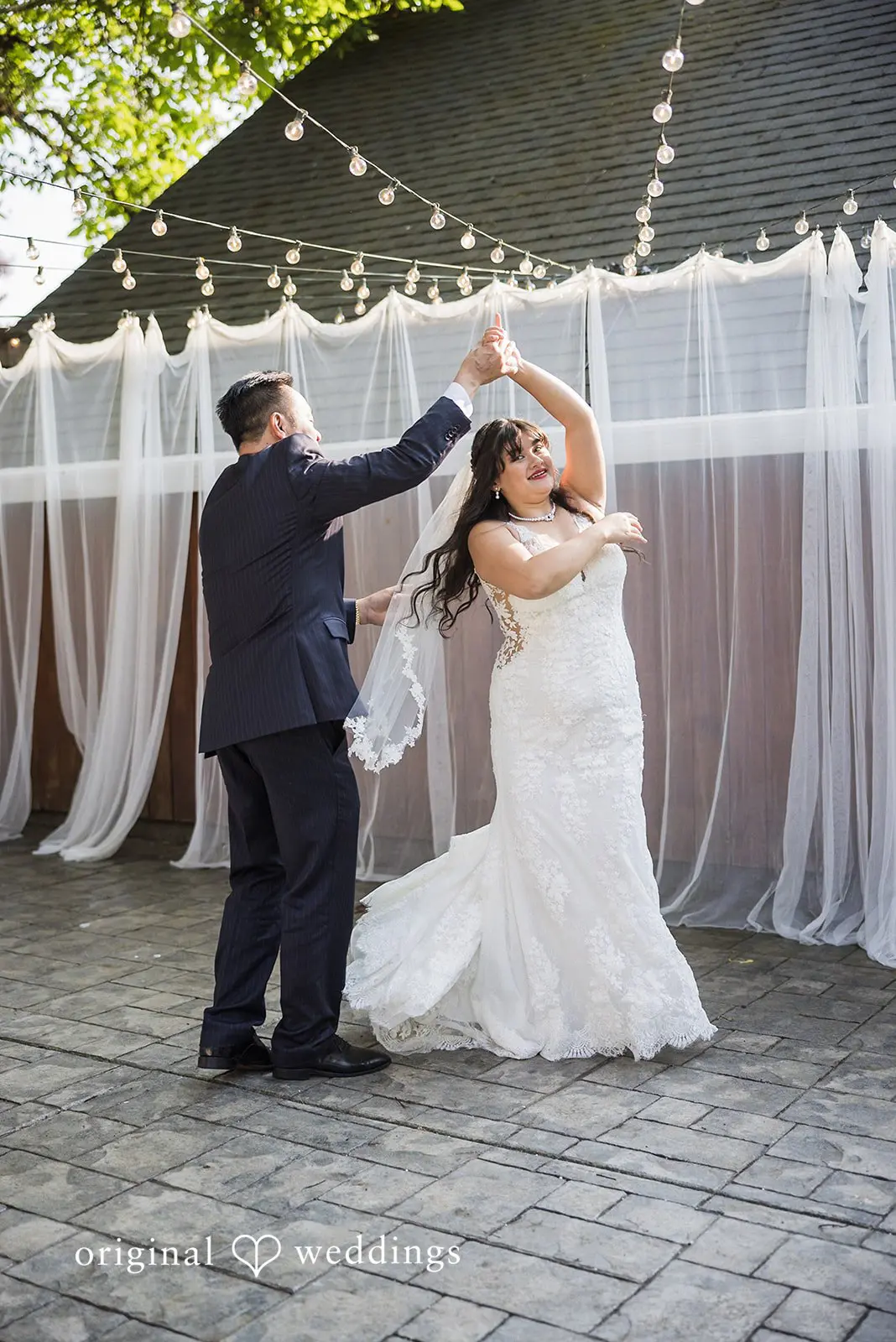 Melissa + Paul Knoll Crest Gardens Wedding // Melissa & Paul -