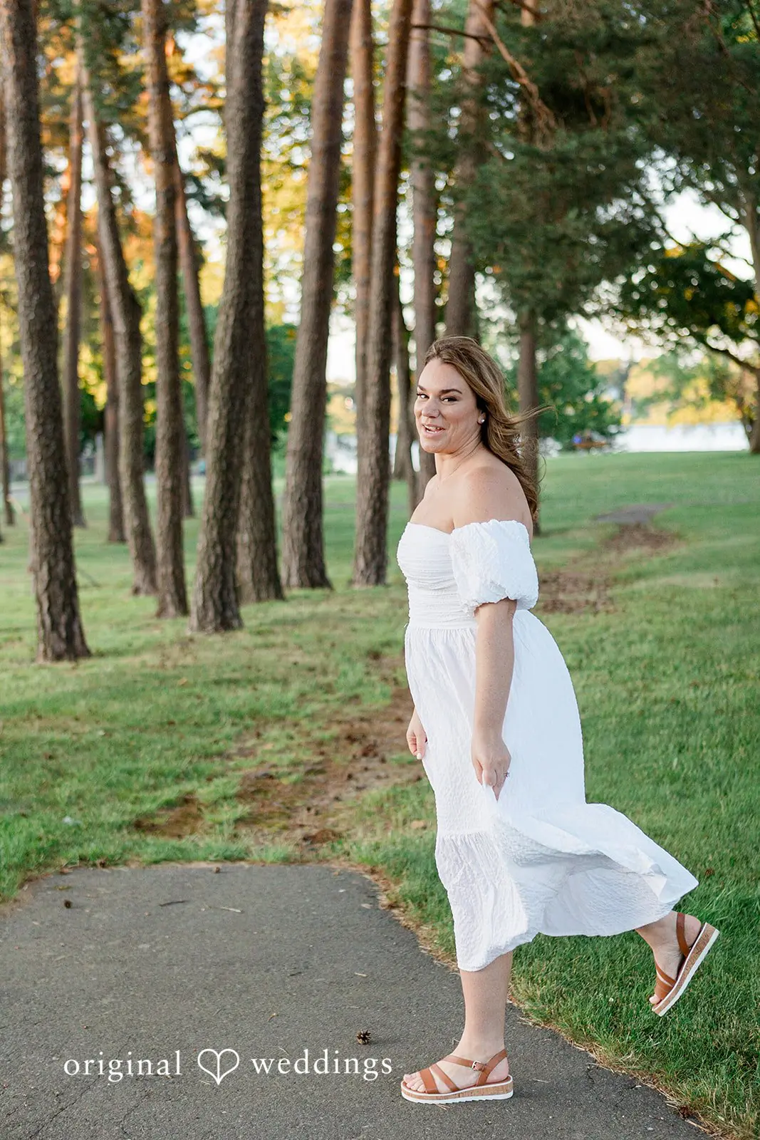 Justina + Bryan Lake Quannapowitt Engagement // Justina & Bryan -