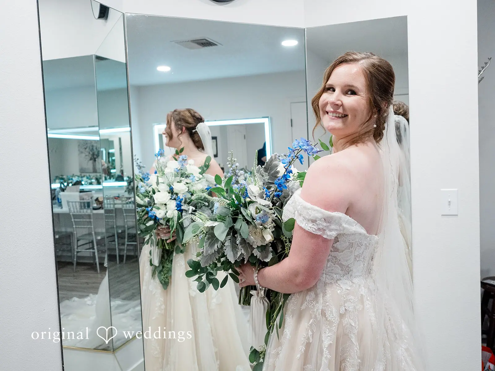 Julia + Robby Lakeside Gardens Wedding // Julia & Robby -