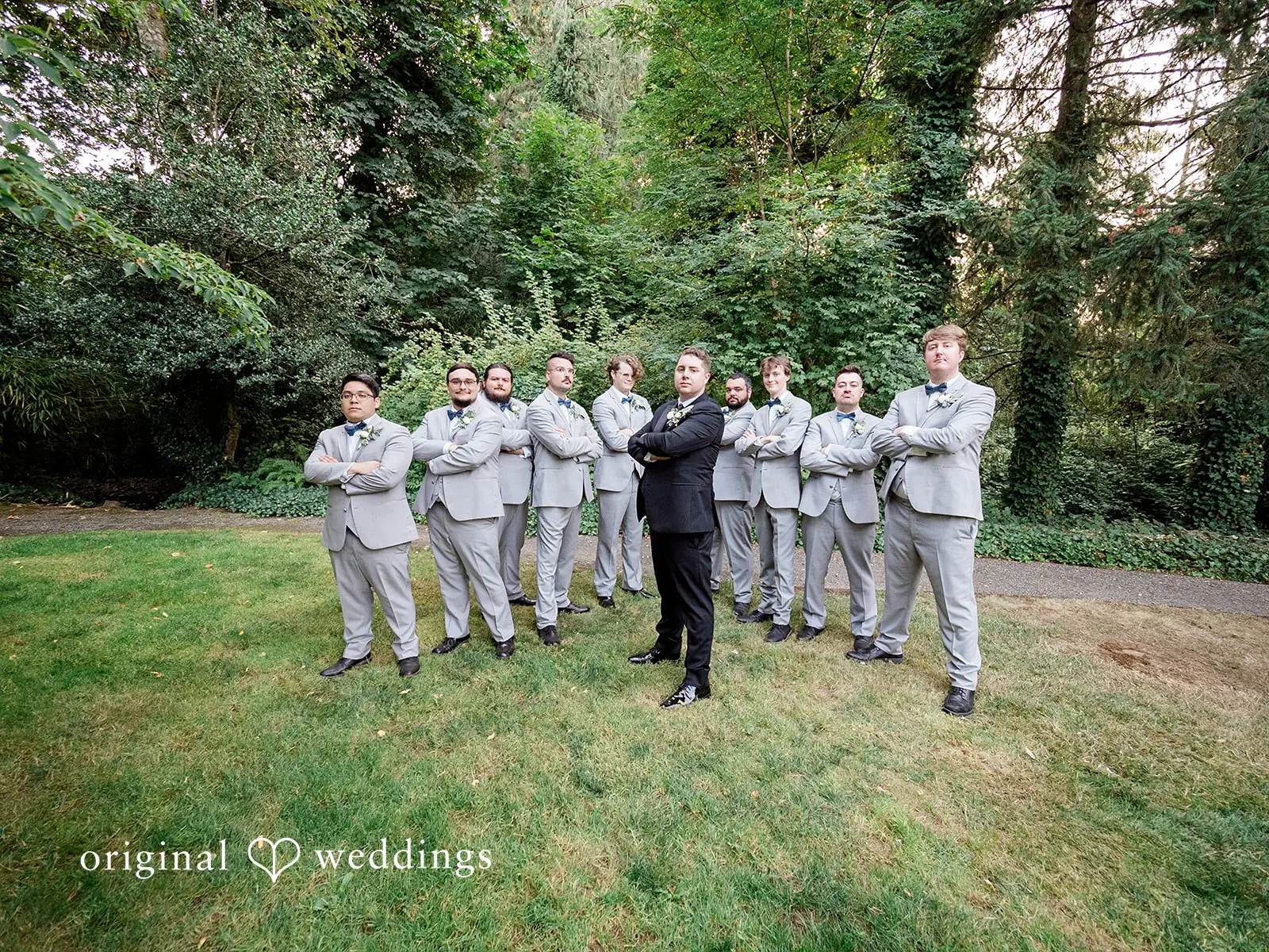 Julia + Robby Lakeside Gardens Wedding // Julia & Robby -