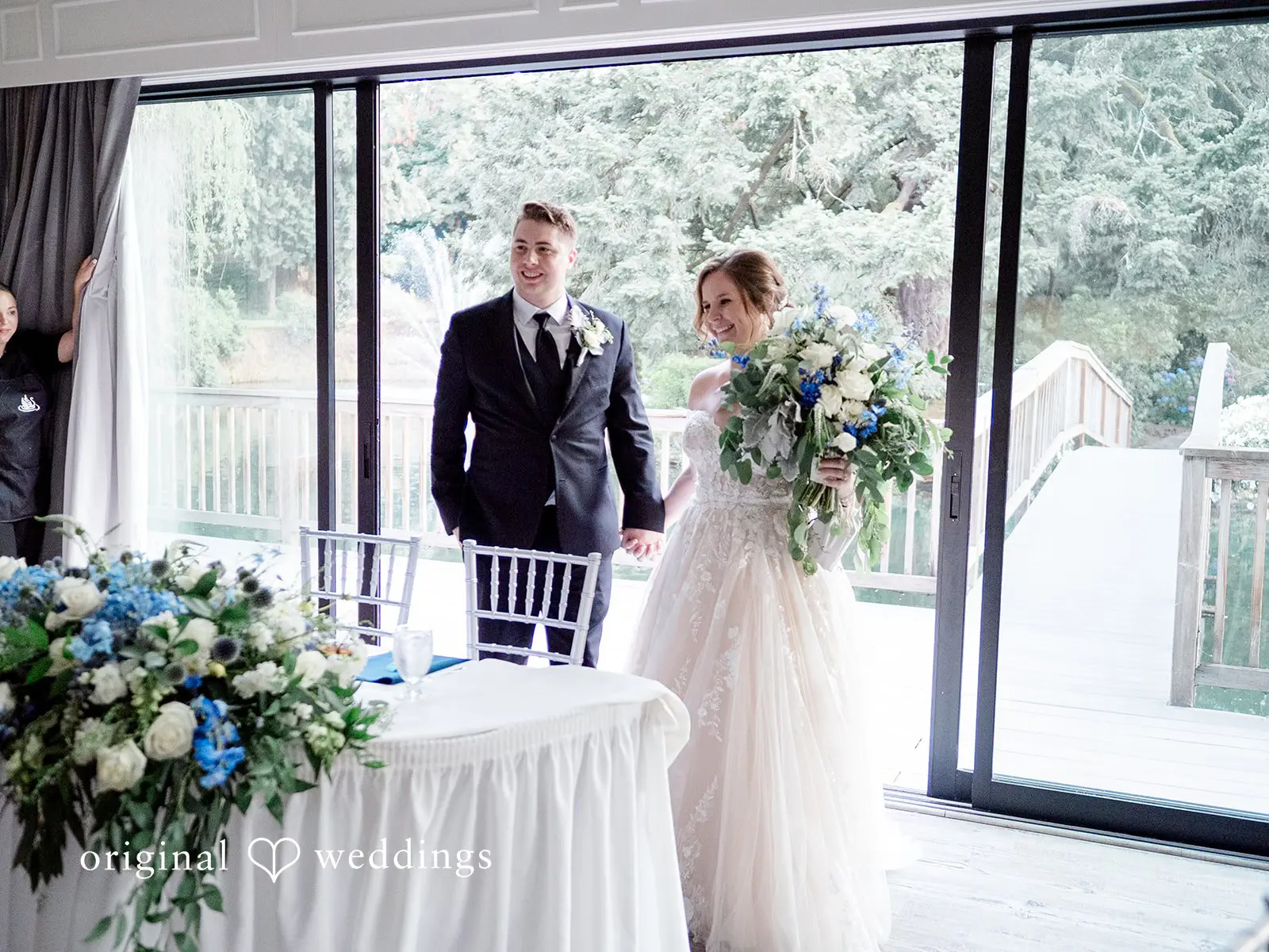 Julia + Robby Lakeside Gardens Wedding // Julia & Robby -