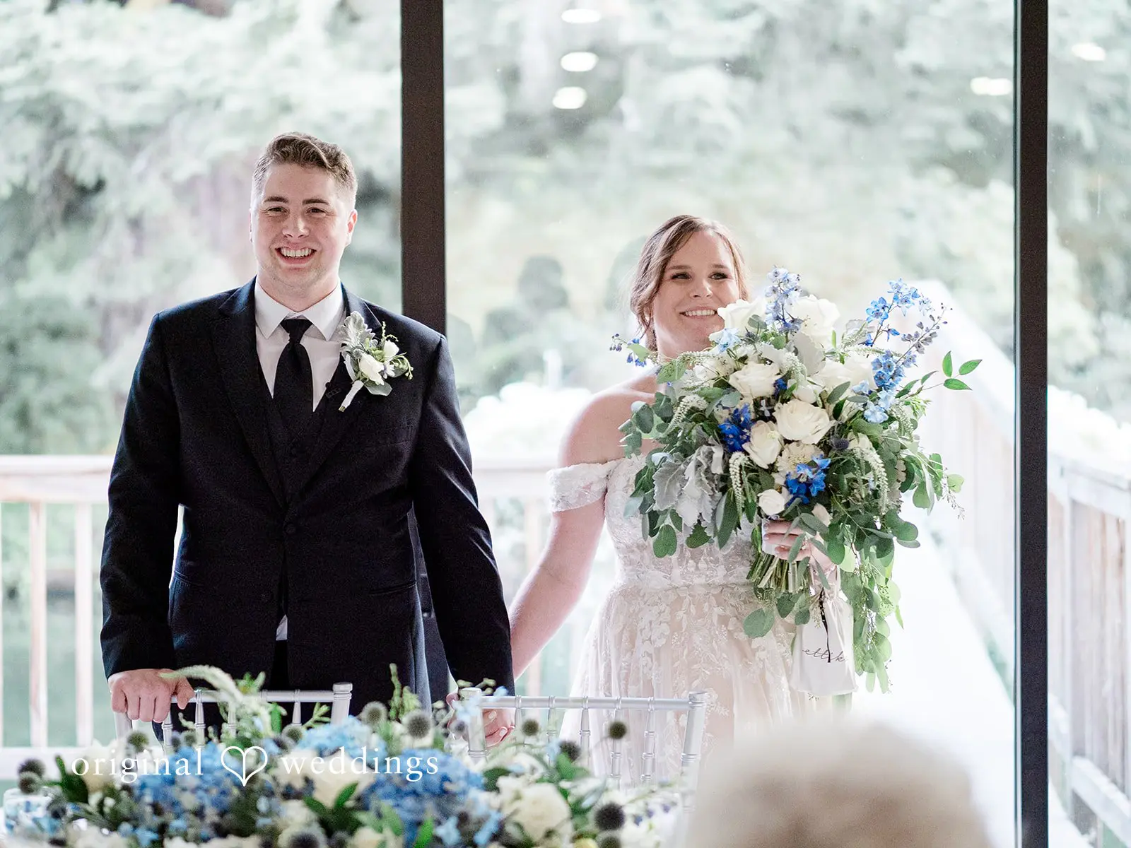 Julia + Robby Lakeside Gardens Wedding // Julia & Robby -