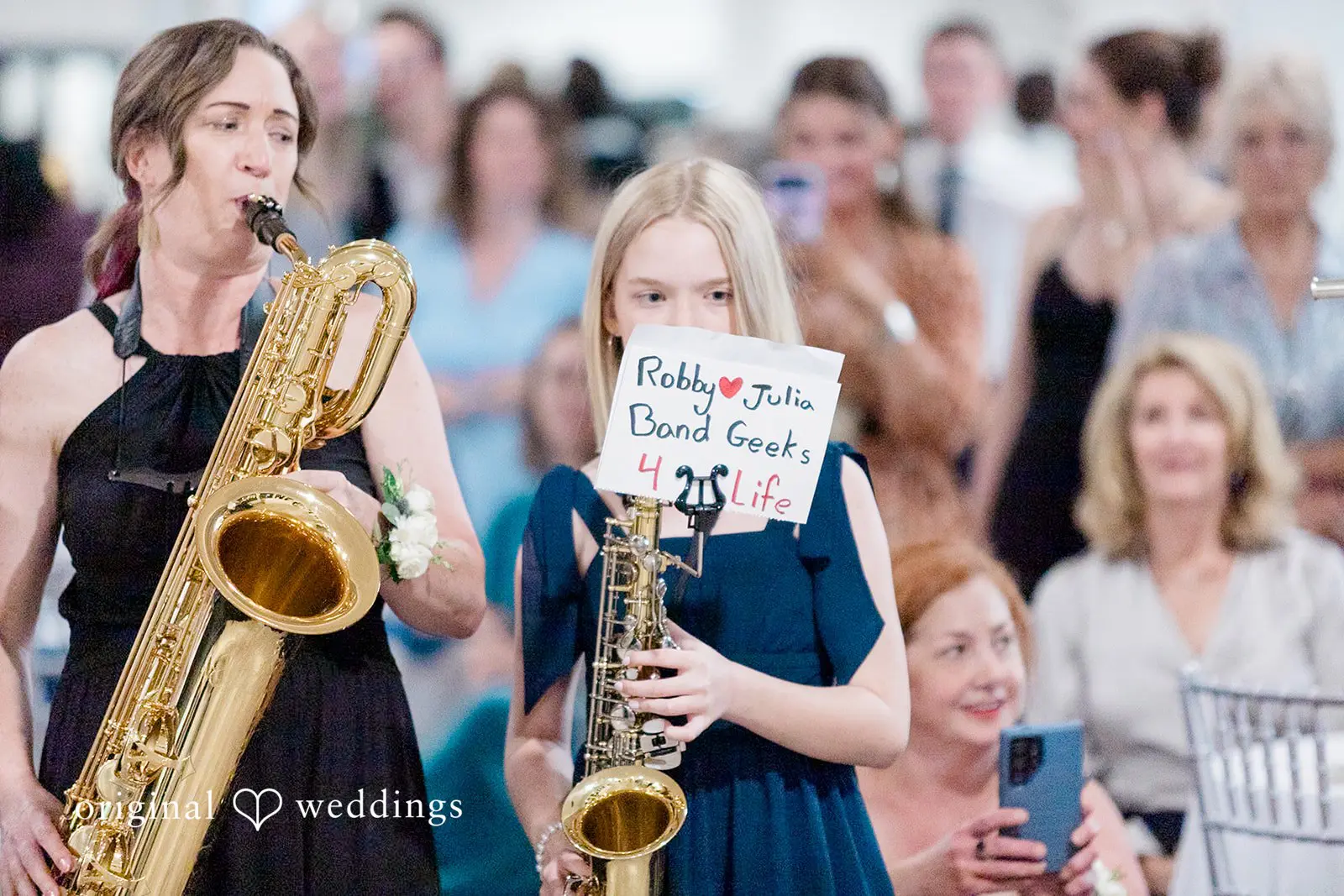 Julia + Robby Lakeside Gardens Wedding // Julia & Robby -