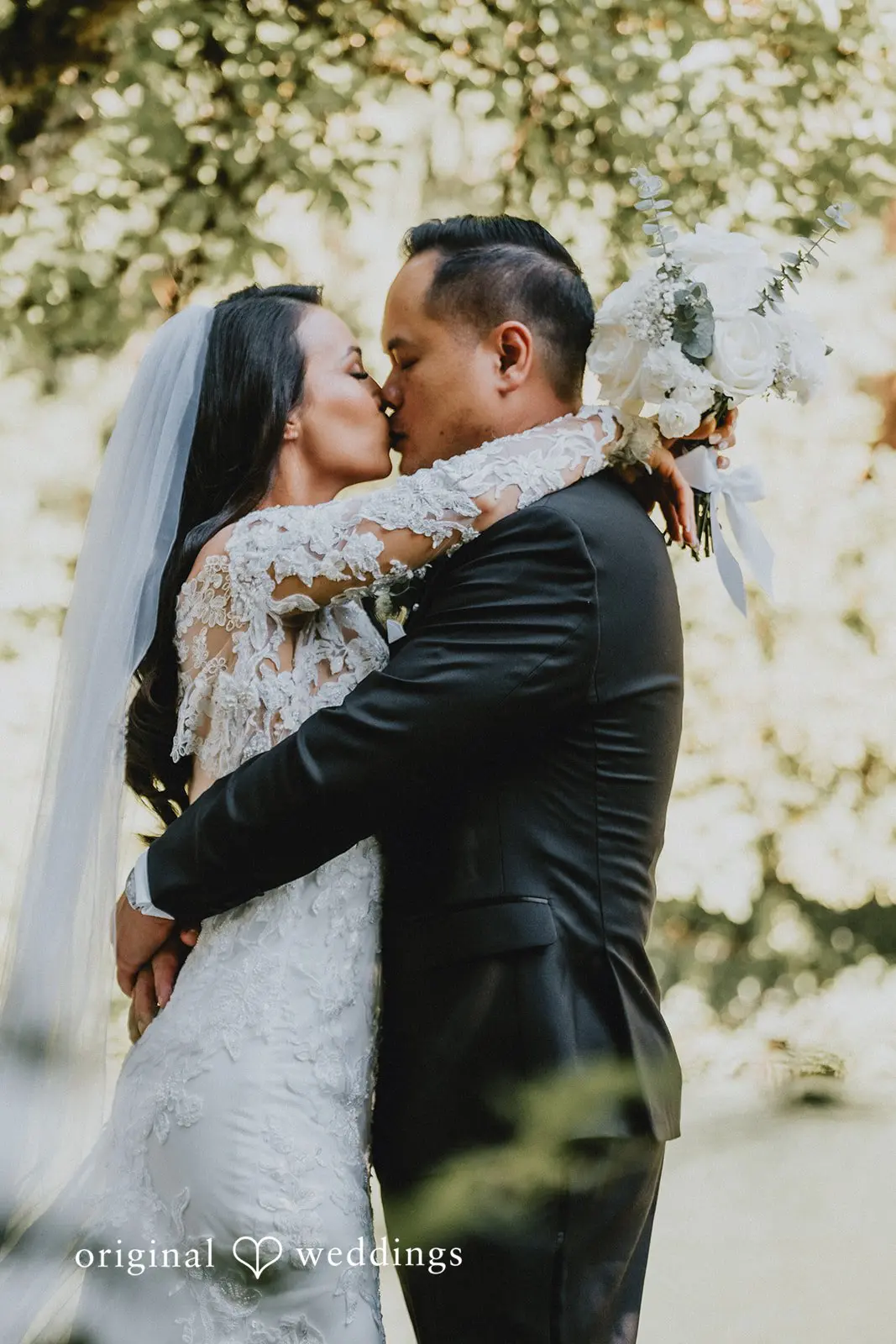 Phillip + Rachelle Lakeside Gardens Wedding // Rachelle & Phillip -