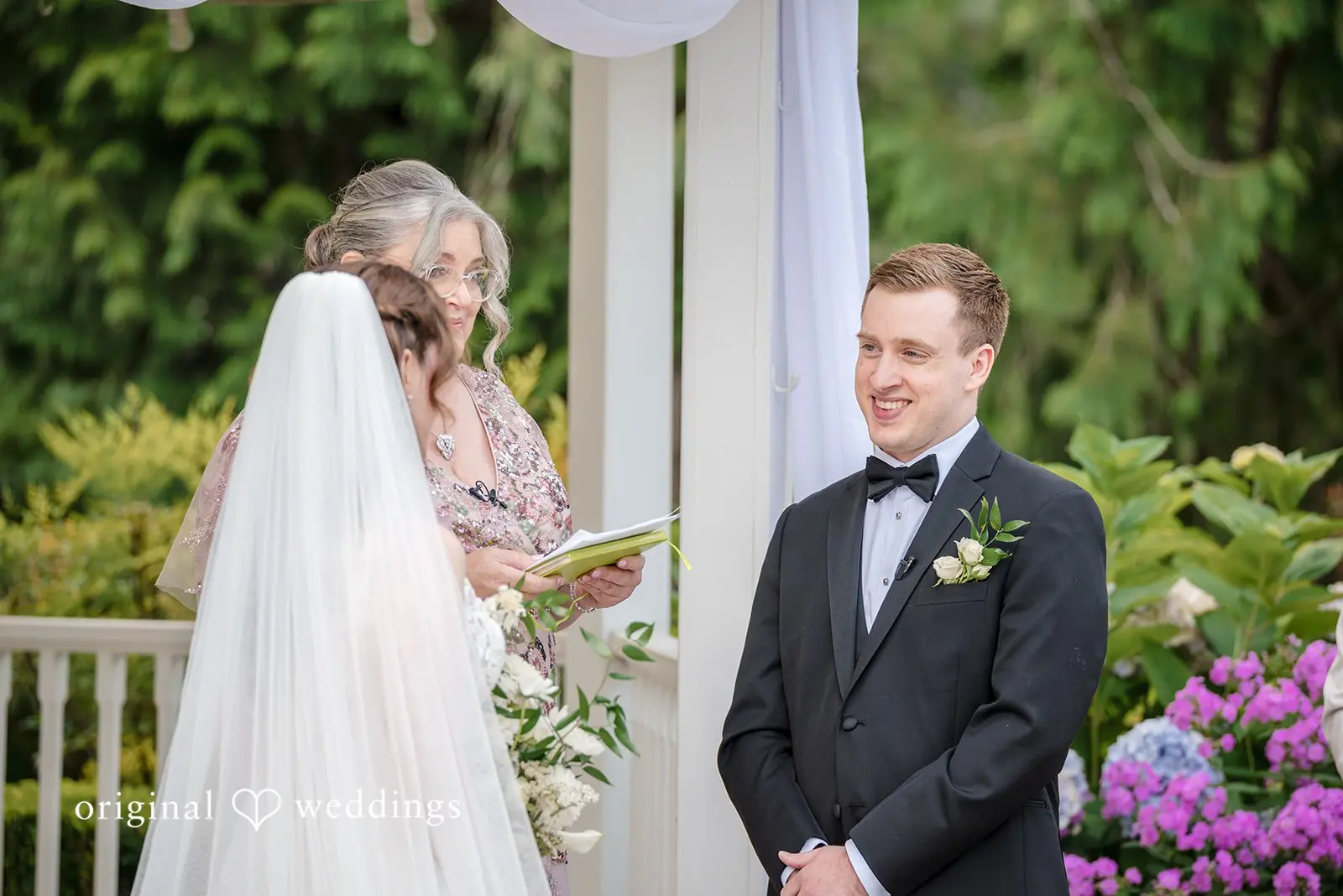 Alisa + Ramzey Lakeside Gardens Wedding // Alisa & Ramzey -