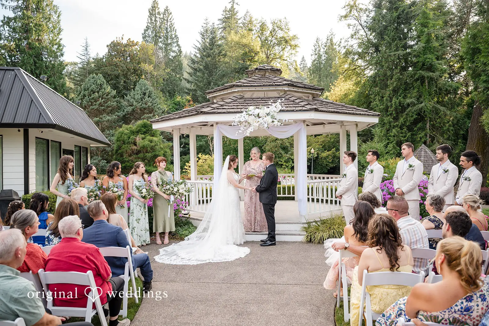 Alisa + Ramzey Lakeside Gardens Wedding // Alisa & Ramzey -