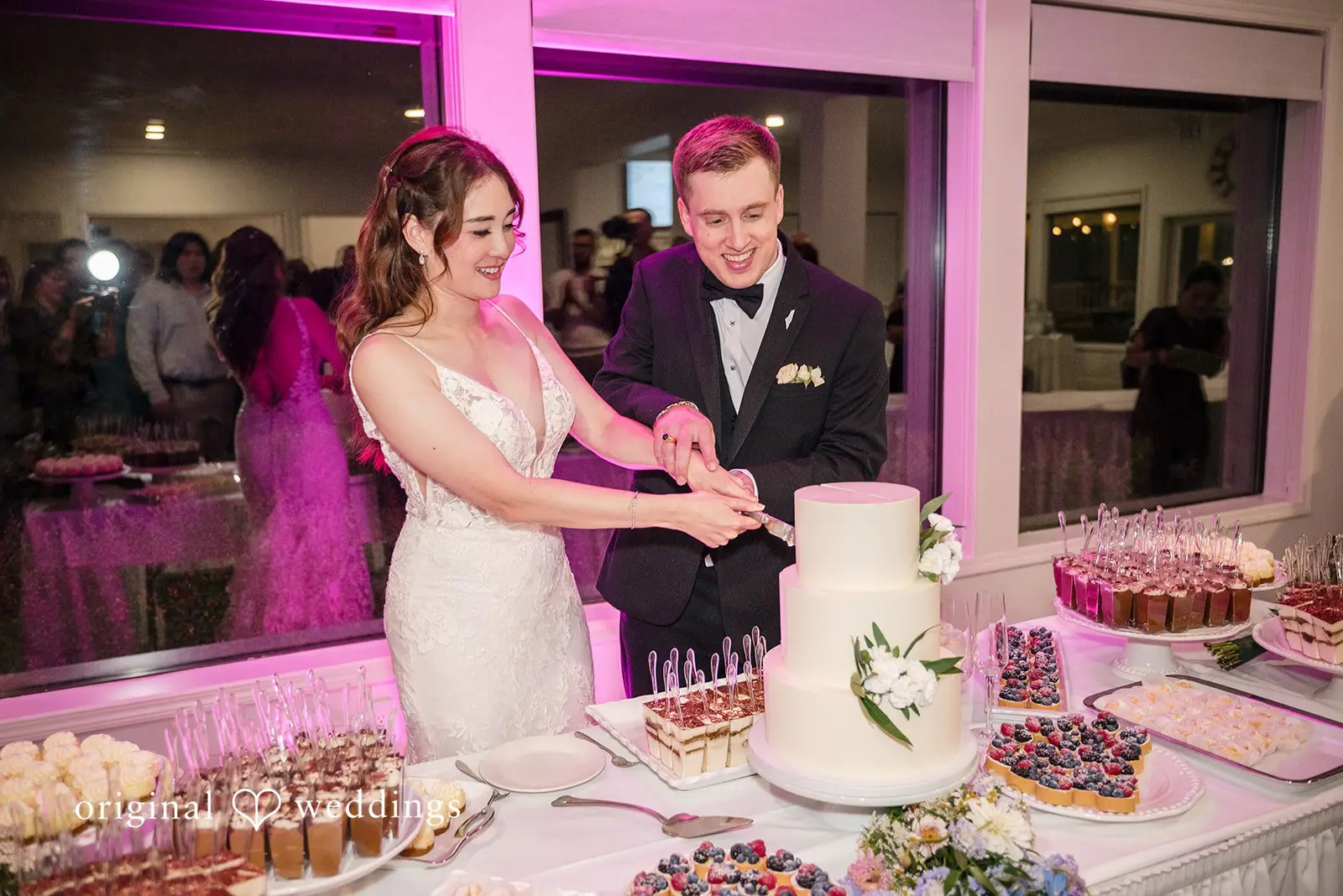 Alisa + Ramzey Lakeside Gardens Wedding // Alisa & Ramzey -