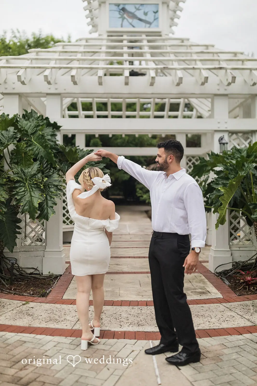 Elizabeth + Mark Leu Gardens Engagement // Elizabeth & Mark -