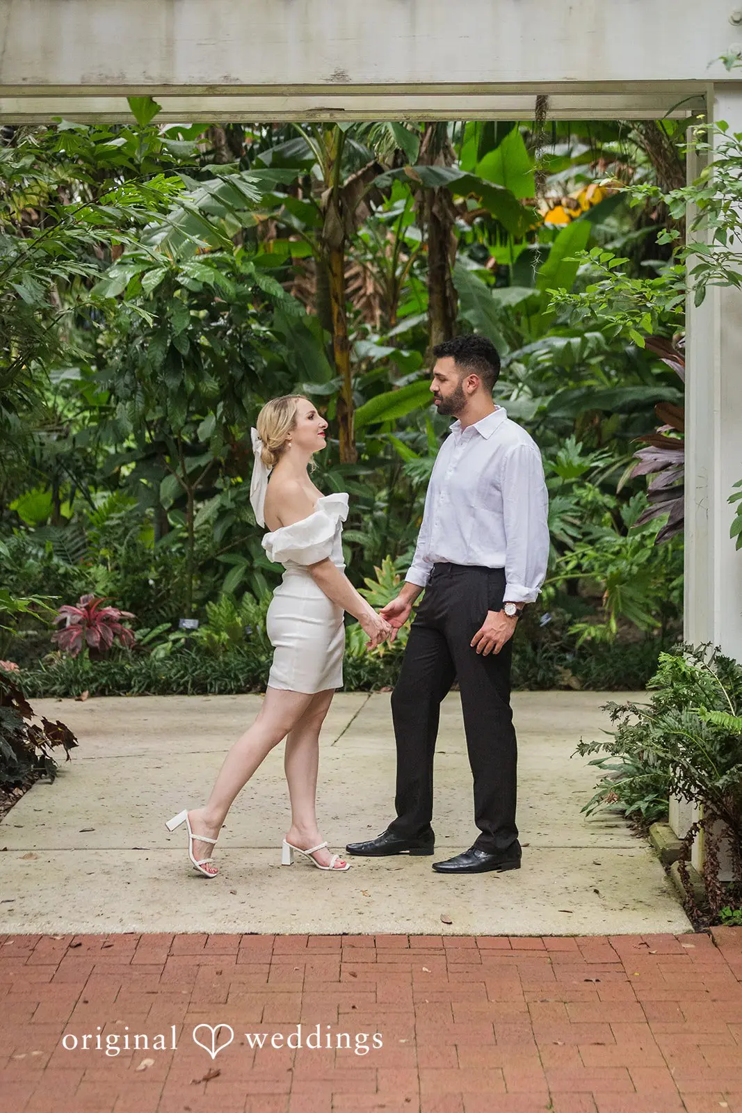 Elizabeth + Mark Leu Gardens Engagement // Elizabeth & Mark -