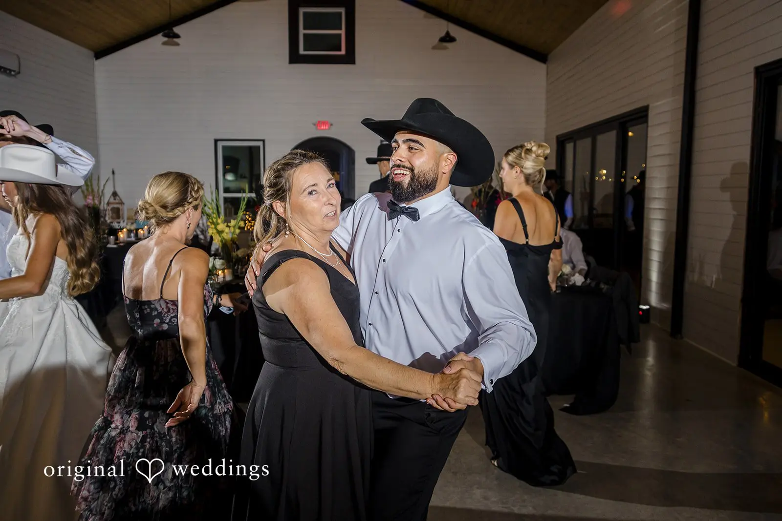 Longhorn Getaway Wedding // Maranda & Robert -