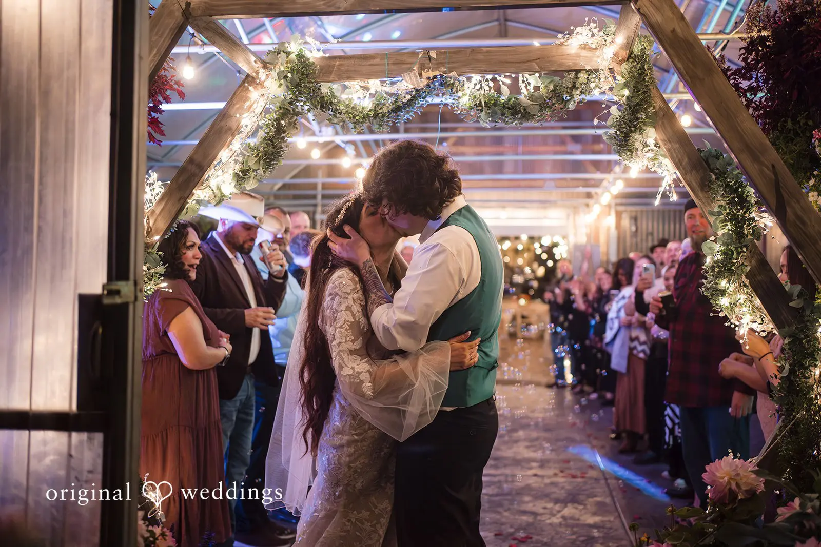 Alexis + Brandon Loves Manor Wedding // Alexis & Brandon -