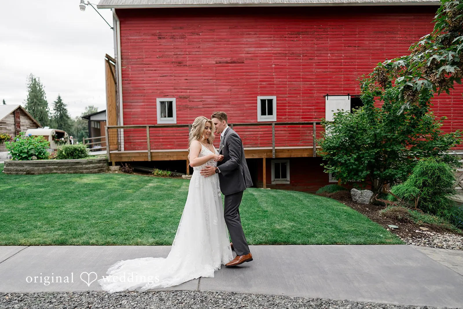 Emmy + Tres Machias Meadows Wedding // Emmy & Tres -