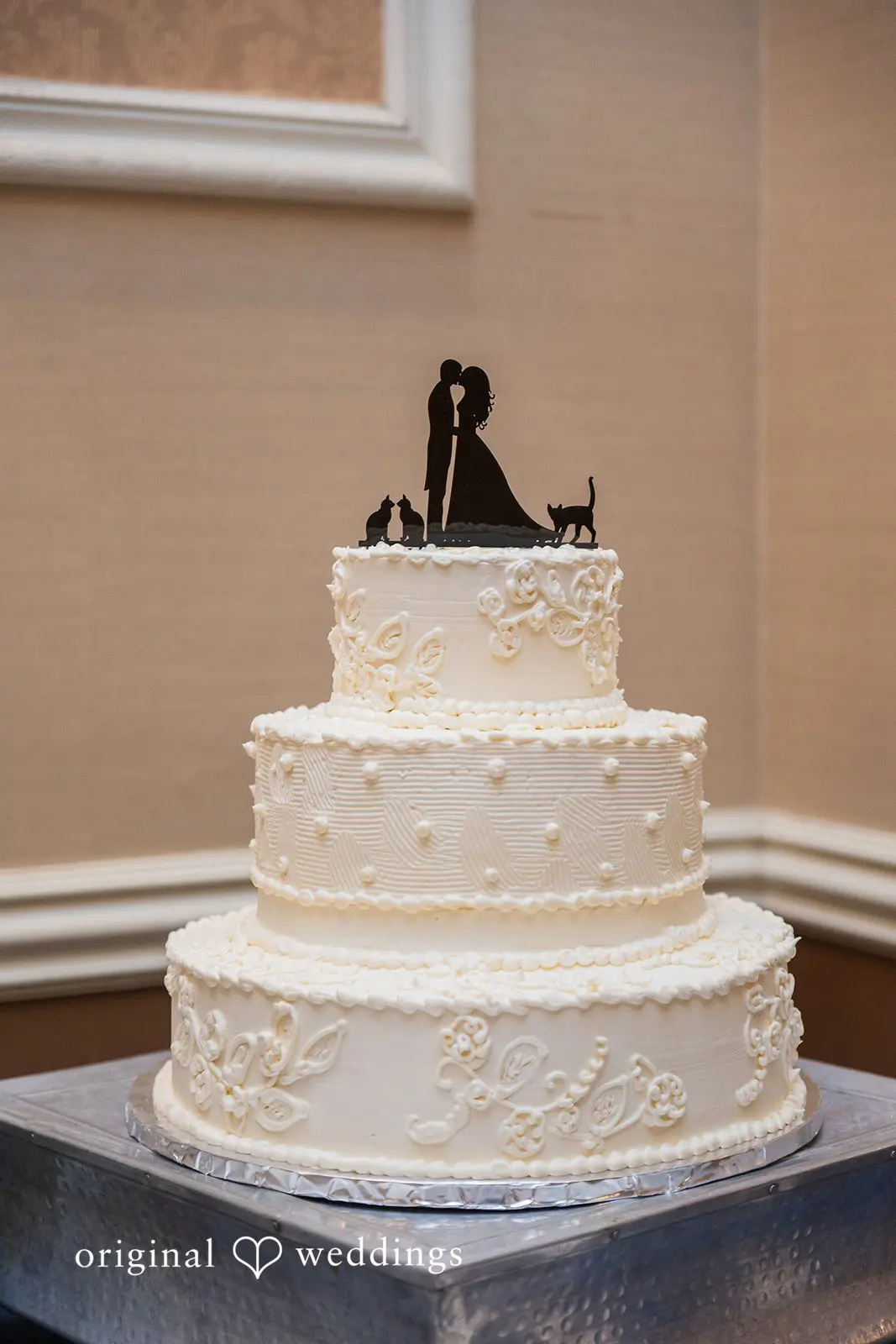 Kelsey + Michael Maggios Ballroom Wedding // Kelsey & Michael -