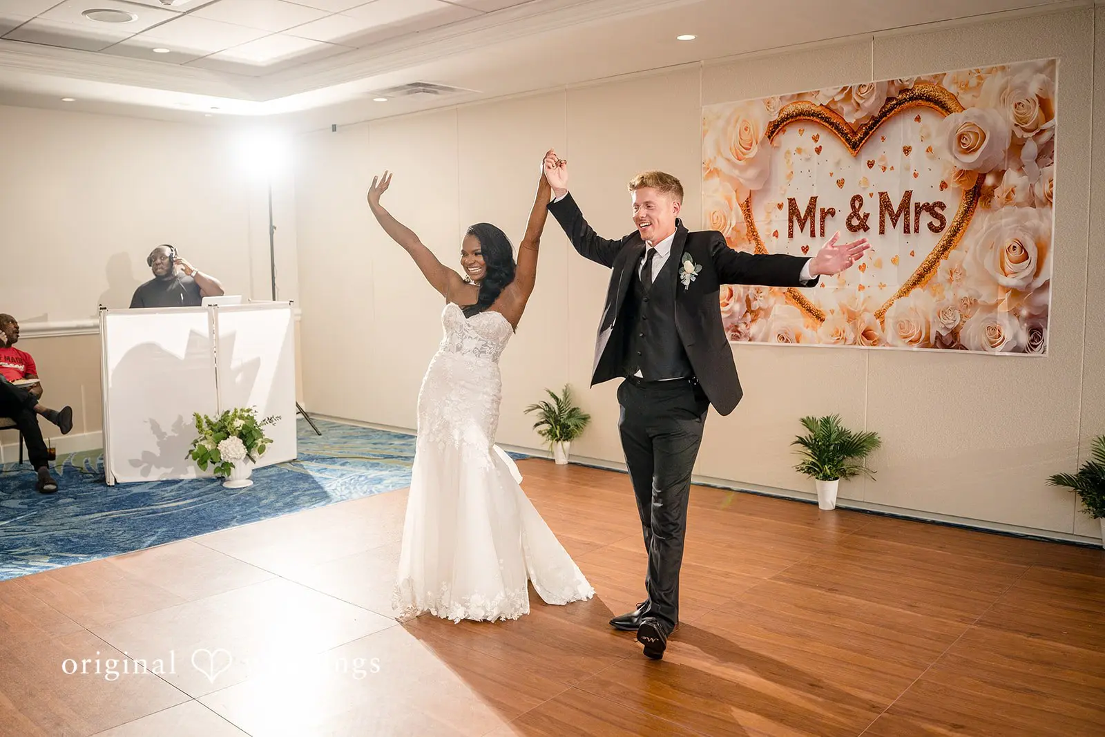 Margaritaville - Cape Cod Wedding // Khym & Alex -