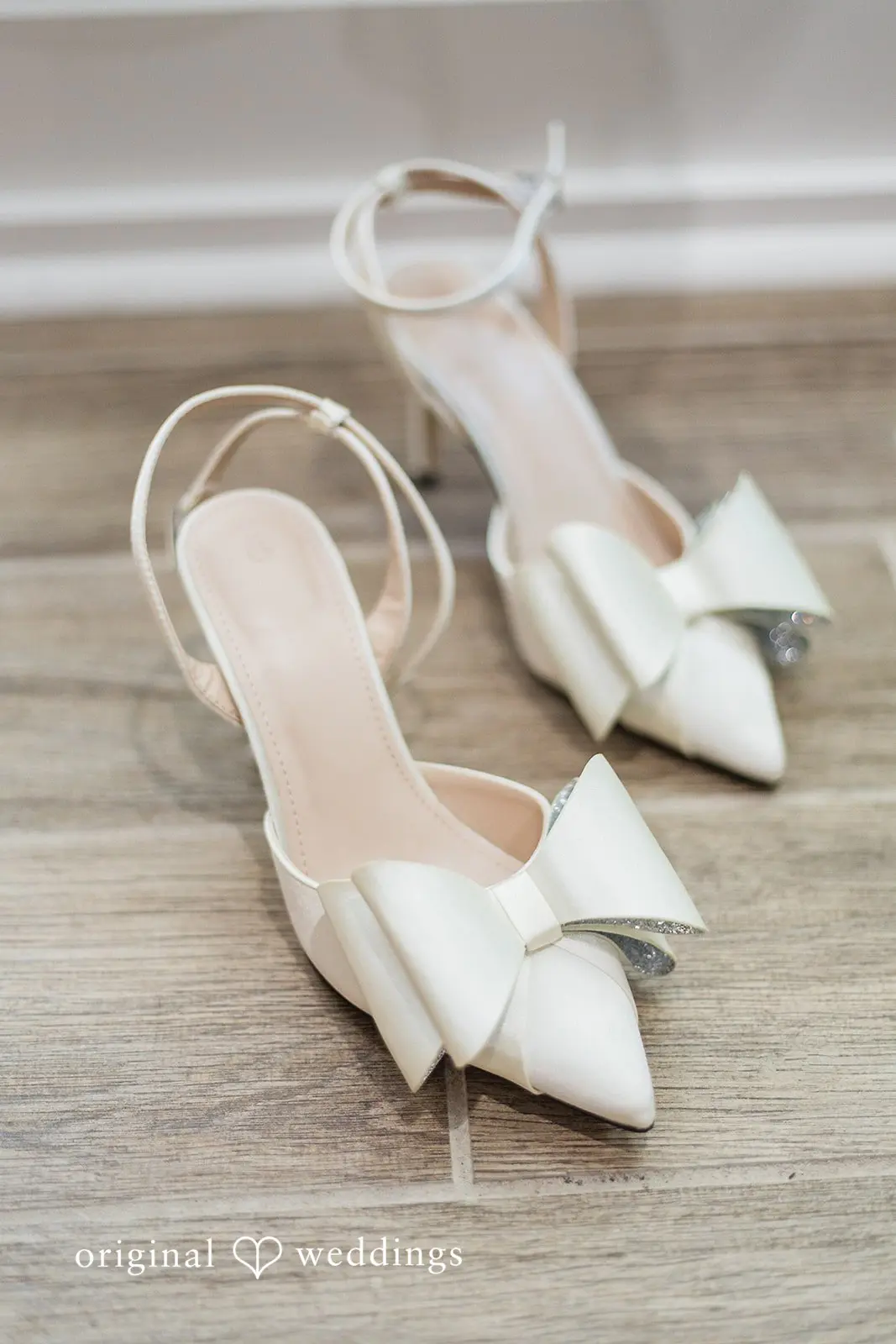Marina Bay Clubhouse Wedding // Victoria & Derek -