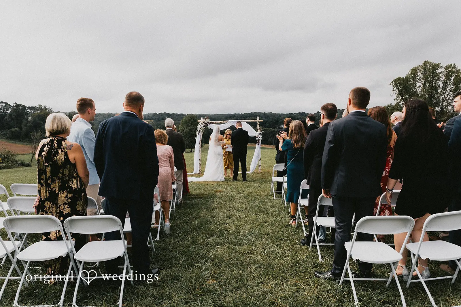 Robyn + Stephen Maryland Backyard Wedding // Robyn & Stephen -