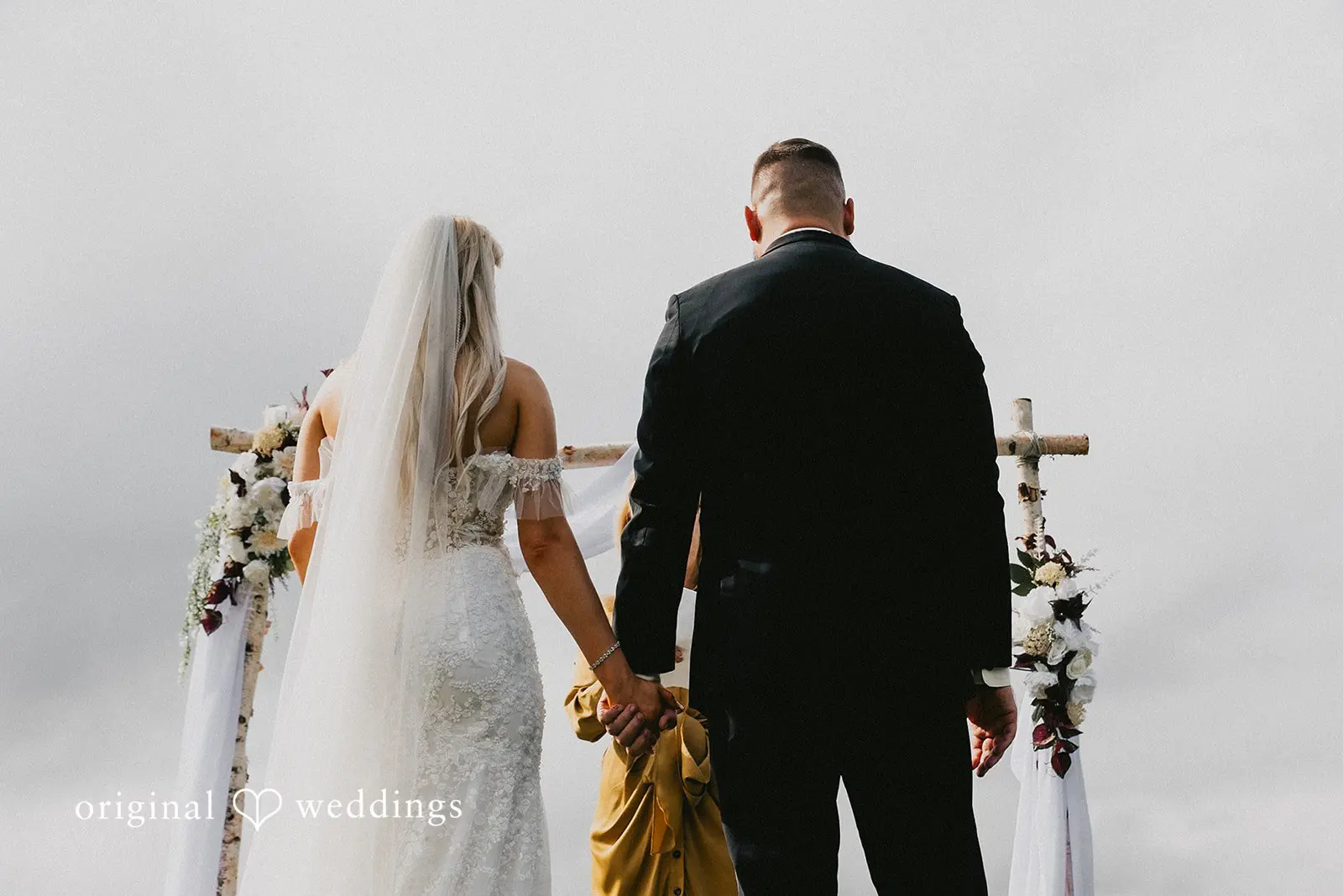 Robyn + Stephen Maryland Backyard Wedding // Robyn & Stephen -