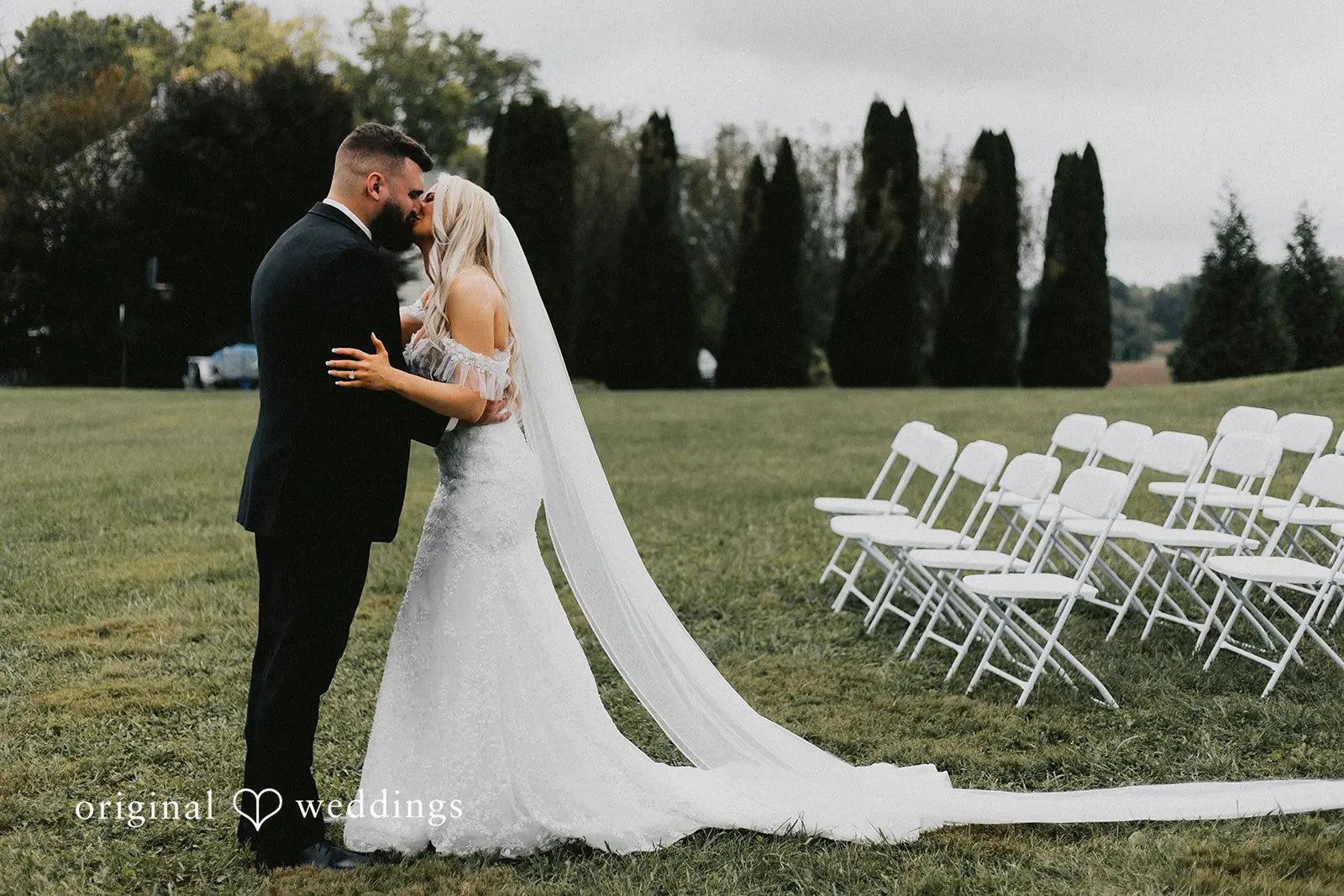 Robyn + Stephen Maryland Backyard Wedding // Robyn & Stephen -