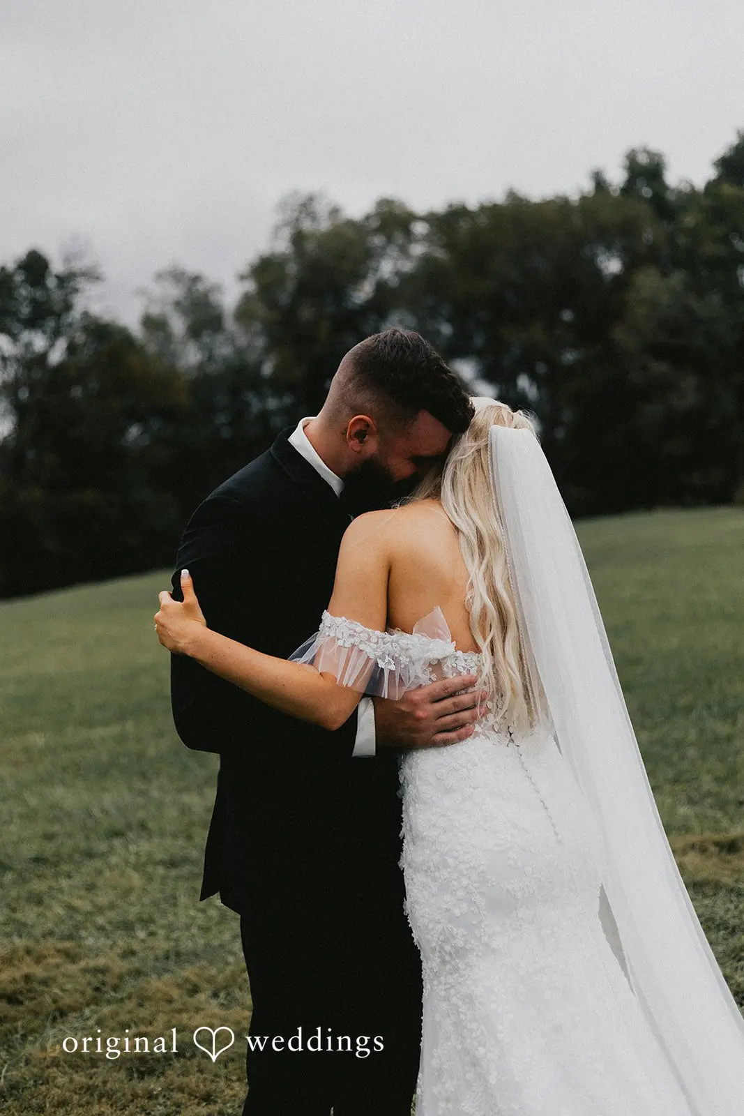 Robyn + Stephen Maryland Backyard Wedding // Robyn & Stephen -