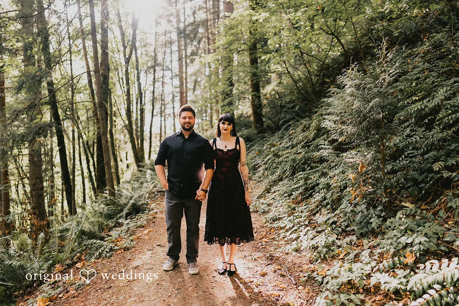 Julia + Josh May Creek Park Engagement // Julia & Josh -