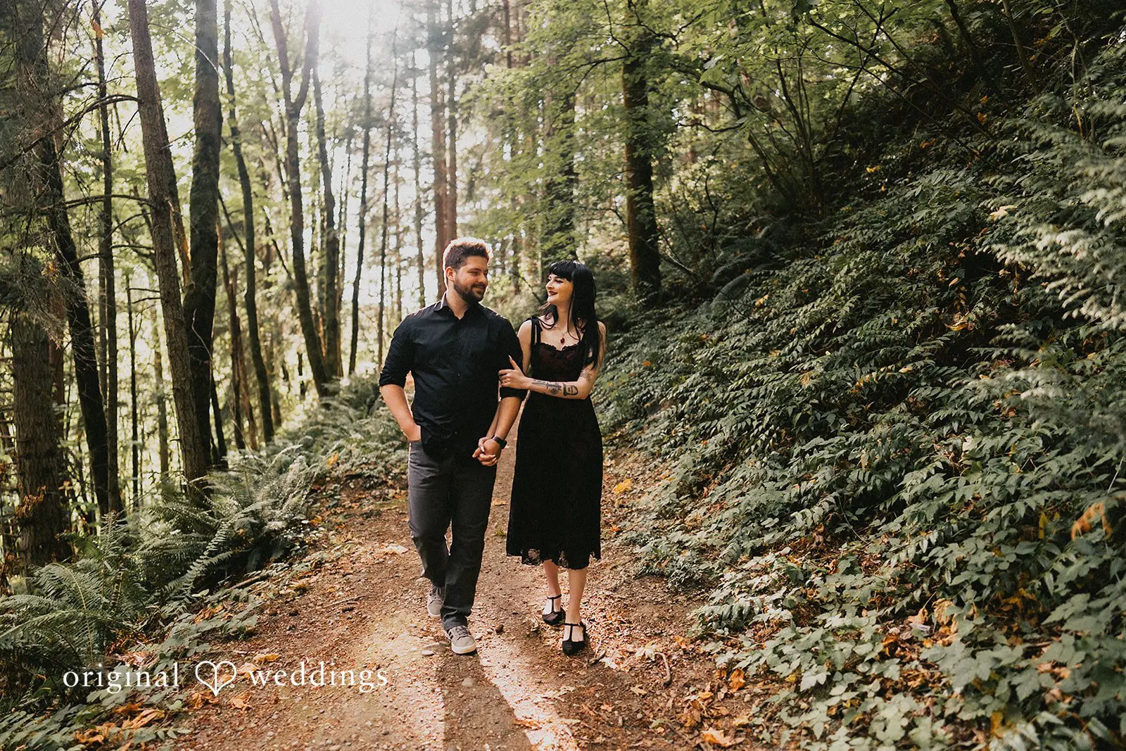 Julia + Josh May Creek Park Engagement // Julia & Josh -