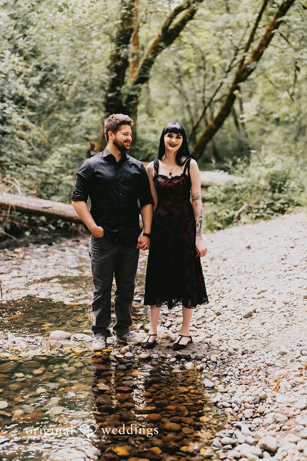 Julia + Josh May Creek Park Engagement // Julia & Josh -