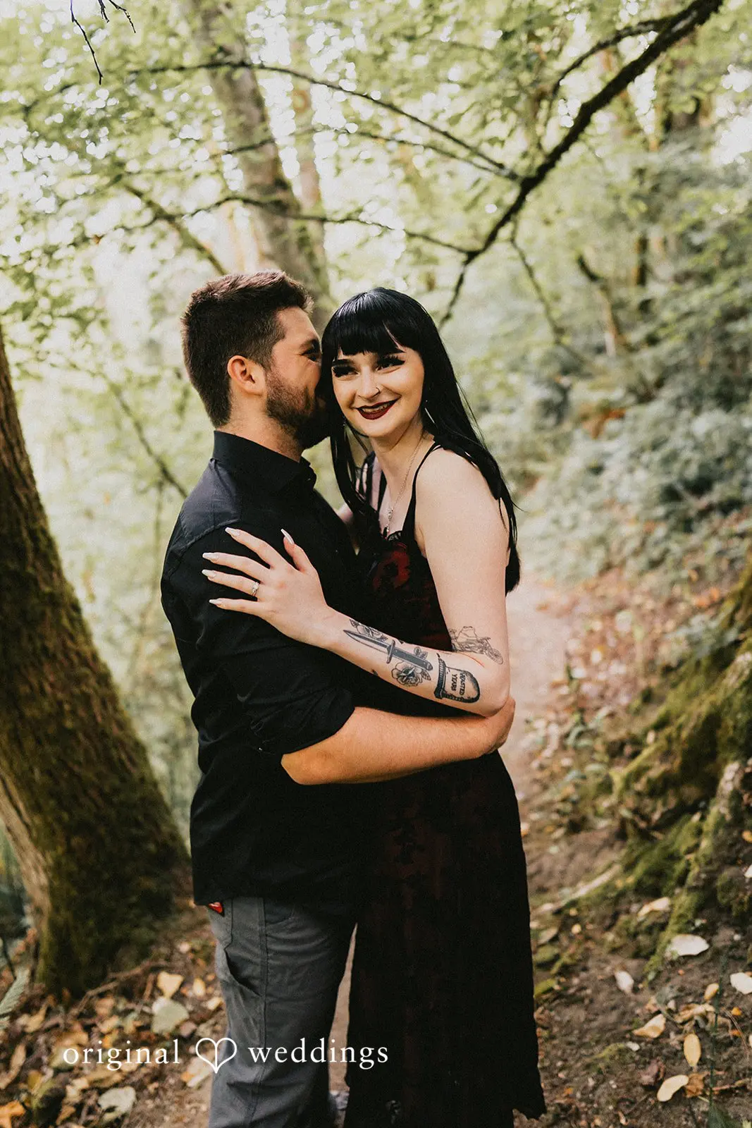 Julia + Josh May Creek Park Engagement // Julia & Josh -