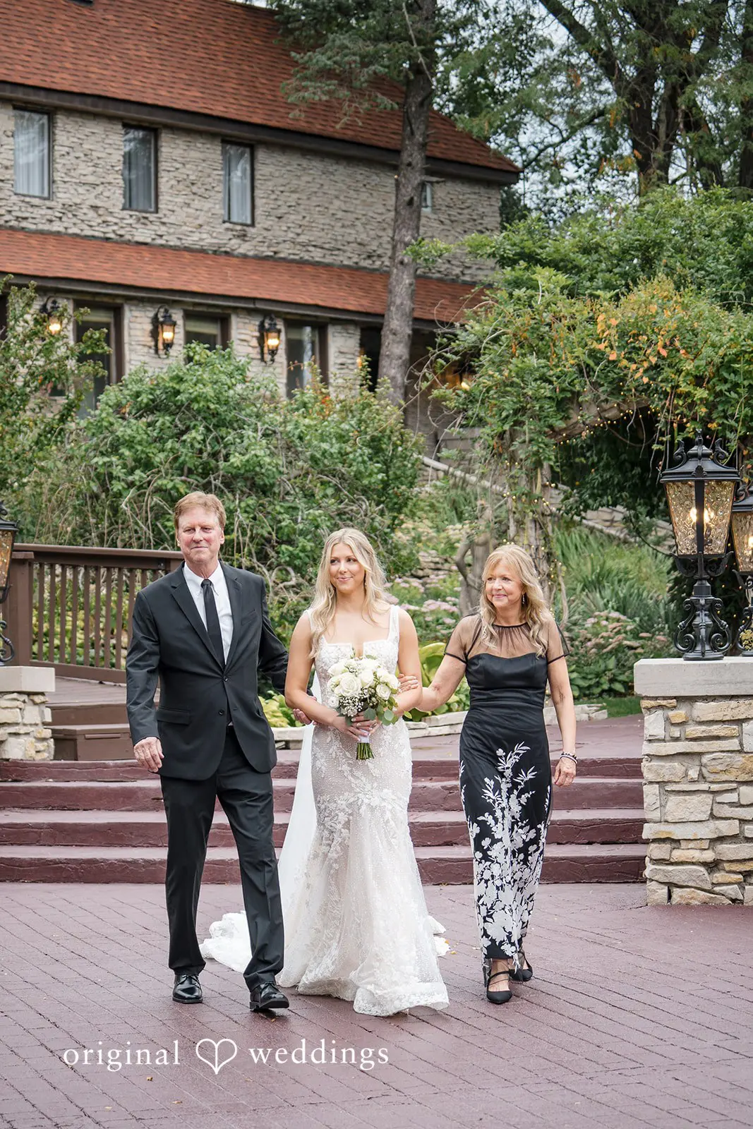 Taylor + Robert Meyer's Castle Wedding // Taylor & Robert -