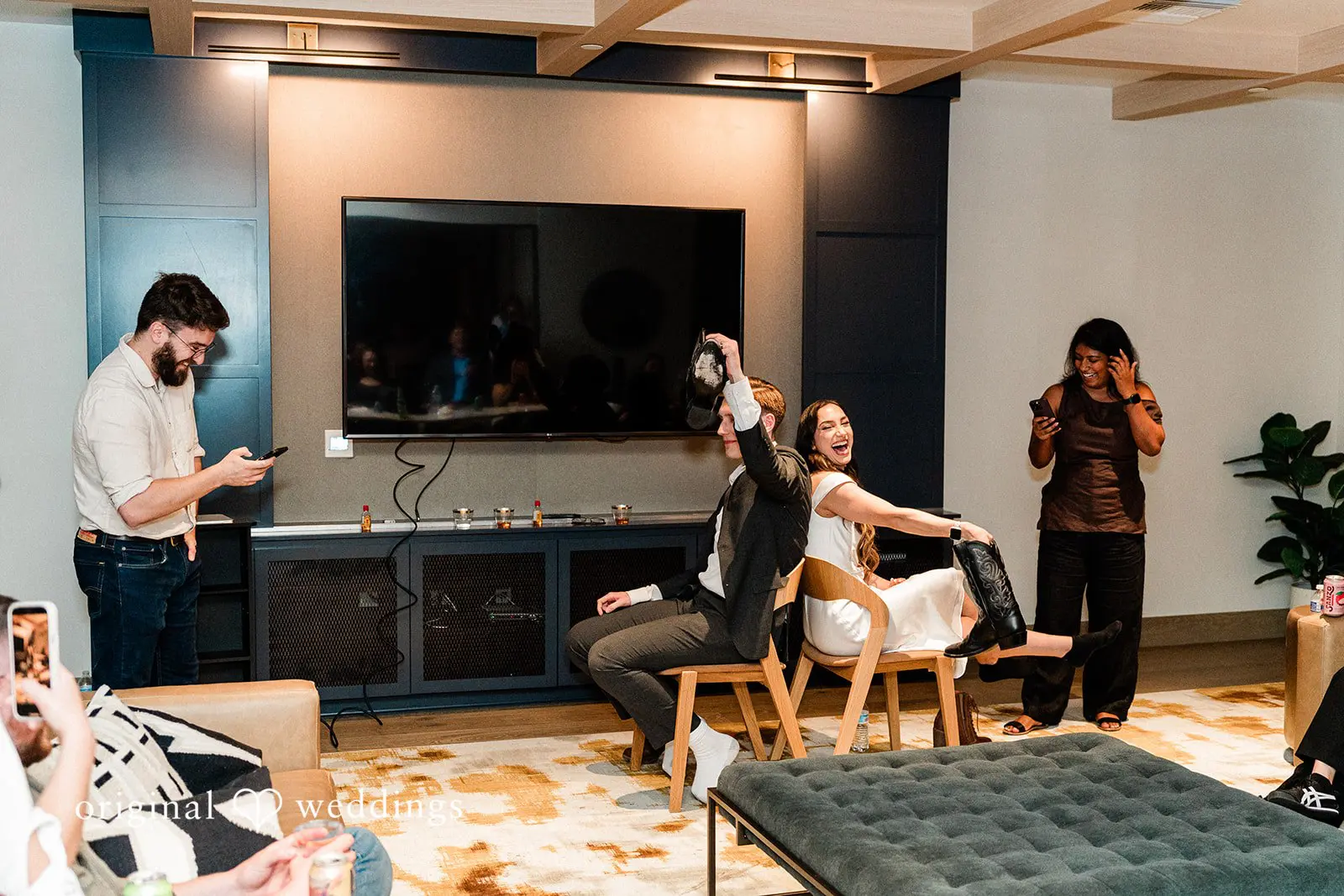 Shilaan + Jake Middle Plaza Apartments Wedding // Shilaan & Jake -