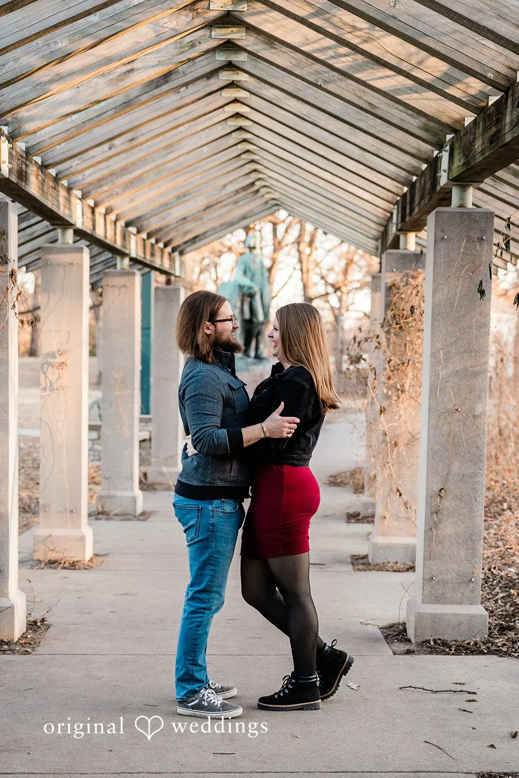 Courtney + Ross Minnehaha Falls Engagement // Courtney & Ross -
