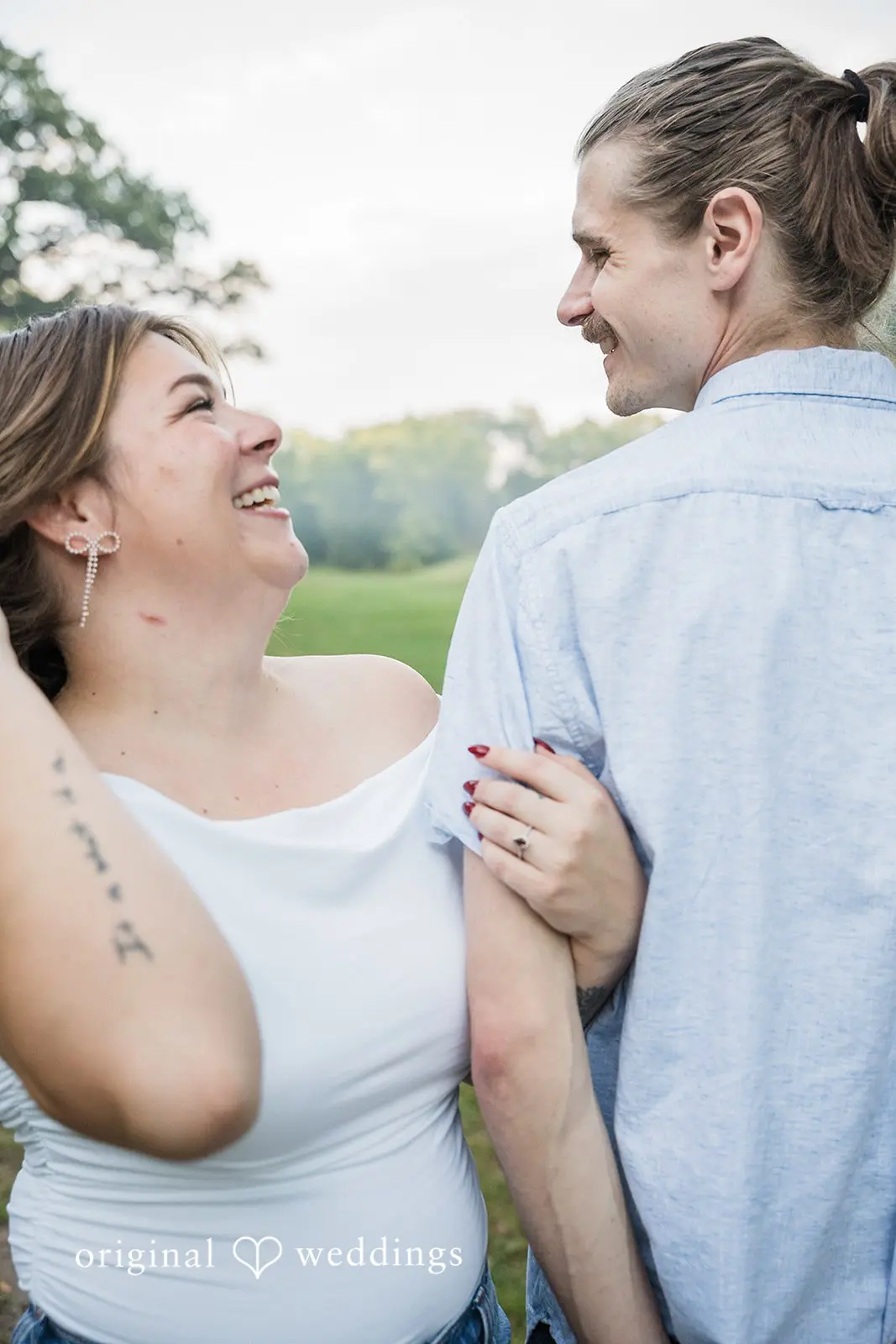 Matti + Logan Minnehaha Falls Engagement // Matti & Logan -