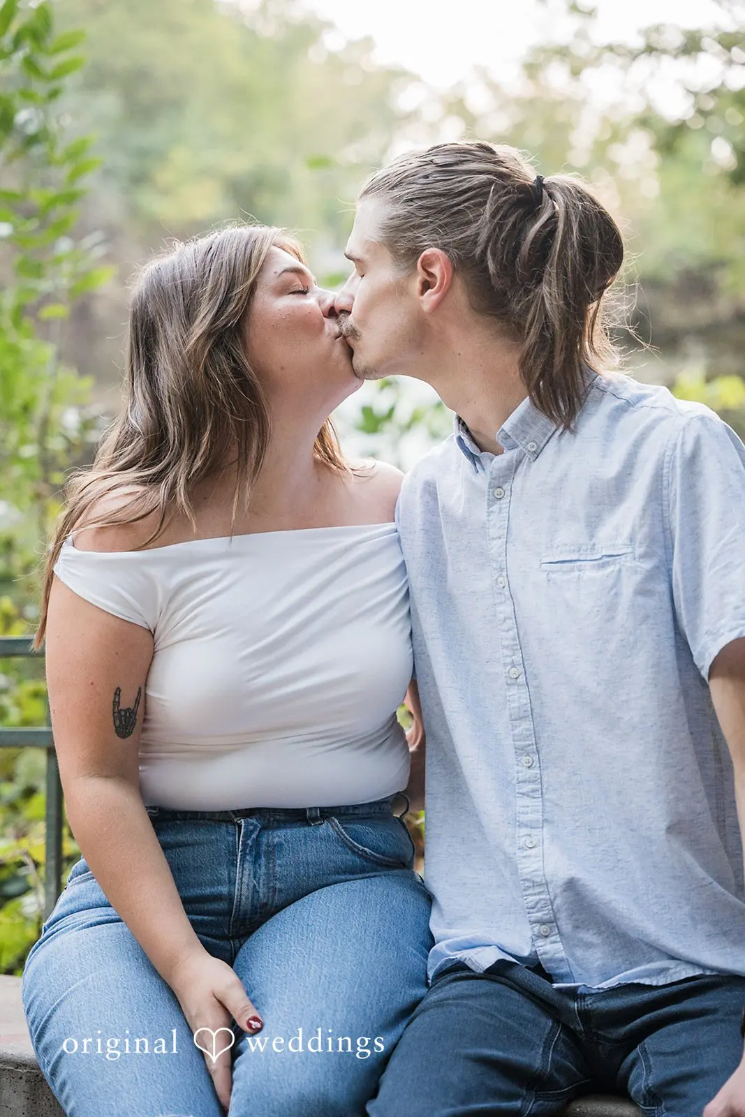 Matti + Logan Minnehaha Falls Engagement // Matti & Logan -