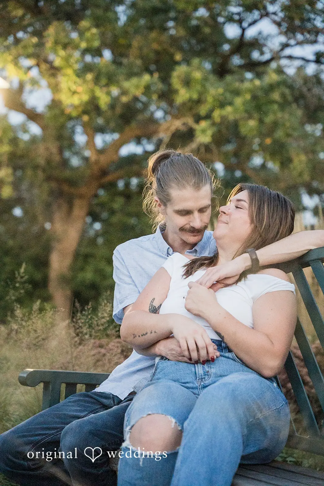 Matti + Logan Minnehaha Falls Engagement // Matti & Logan -