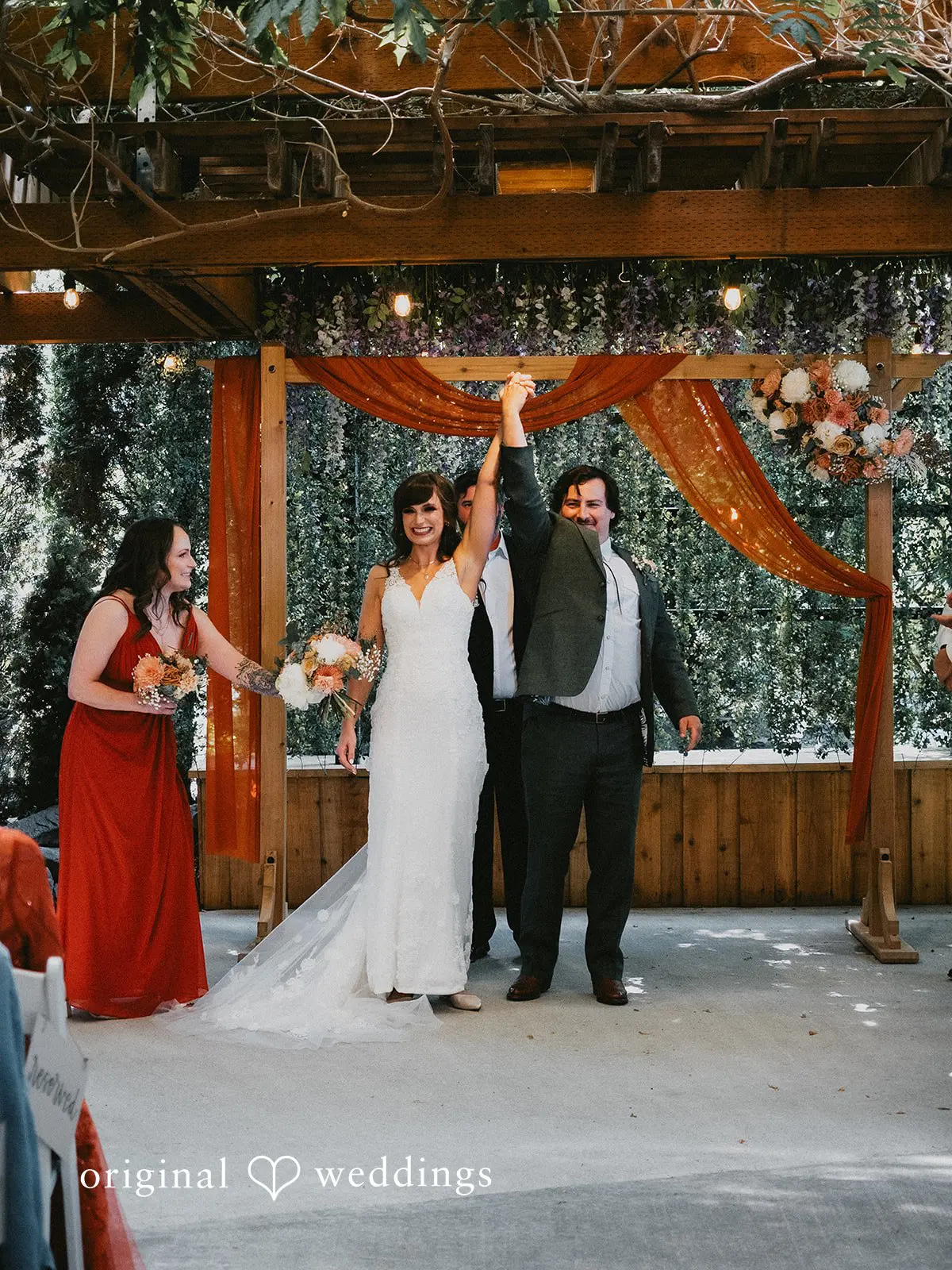 Rachael + Nicholas Mount Hood Center Wedding // Rachael & Nicholas -