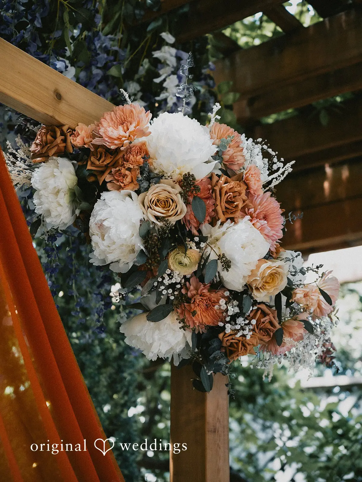 Rachael + Nicholas Mount Hood Center Wedding // Rachael & Nicholas -