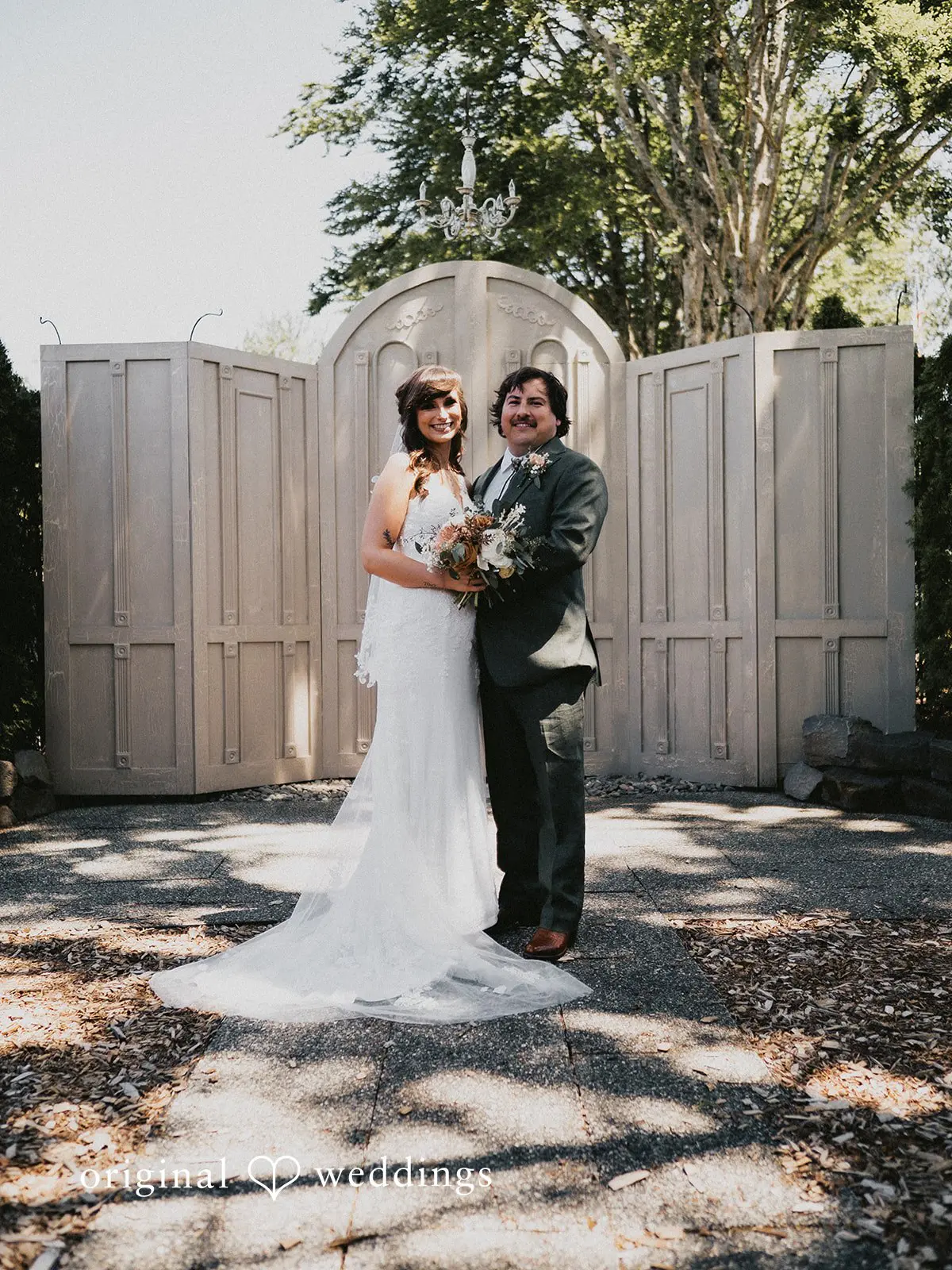 Rachael + Nicholas Mount Hood Center Wedding // Rachael & Nicholas -