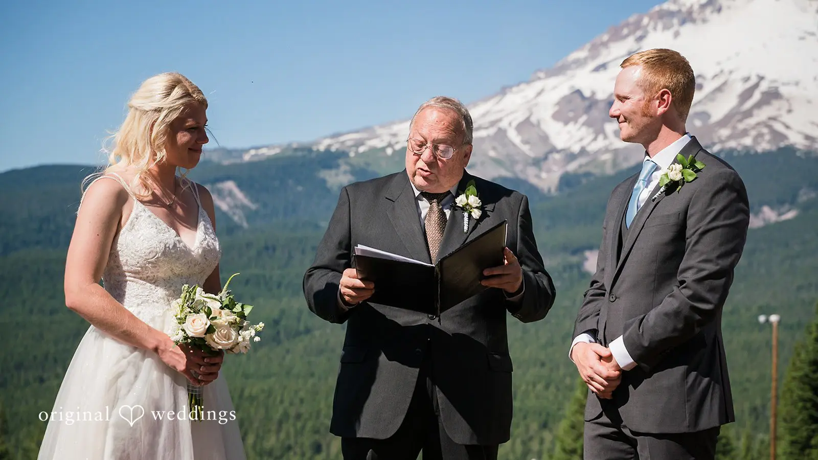 Kaylee & Rowdy Mt. Hood Skibowl Wedding // Kaylee & Rowdy -