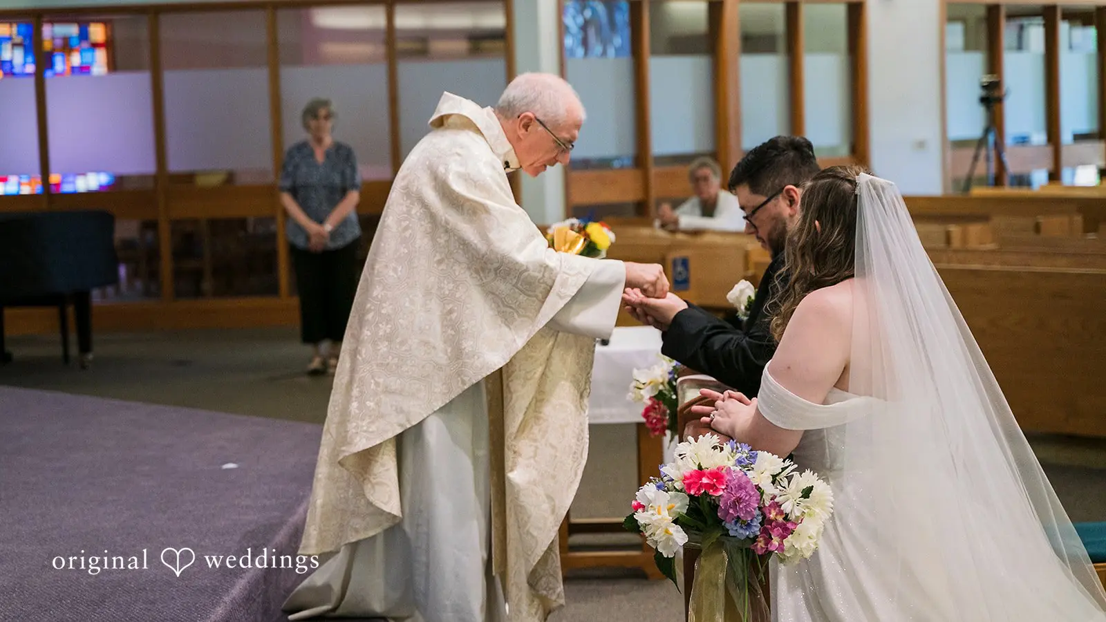 Krystal + Jose Multnomah Falls Wedding // Krystal & Jose -