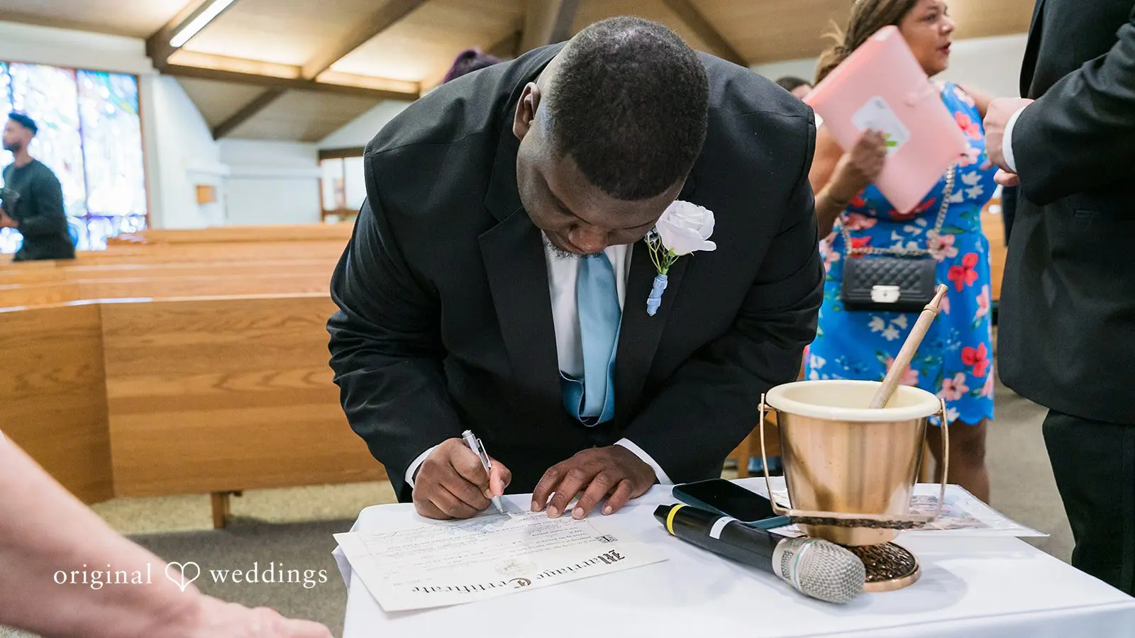 Krystal + Jose Multnomah Falls Wedding // Krystal & Jose -