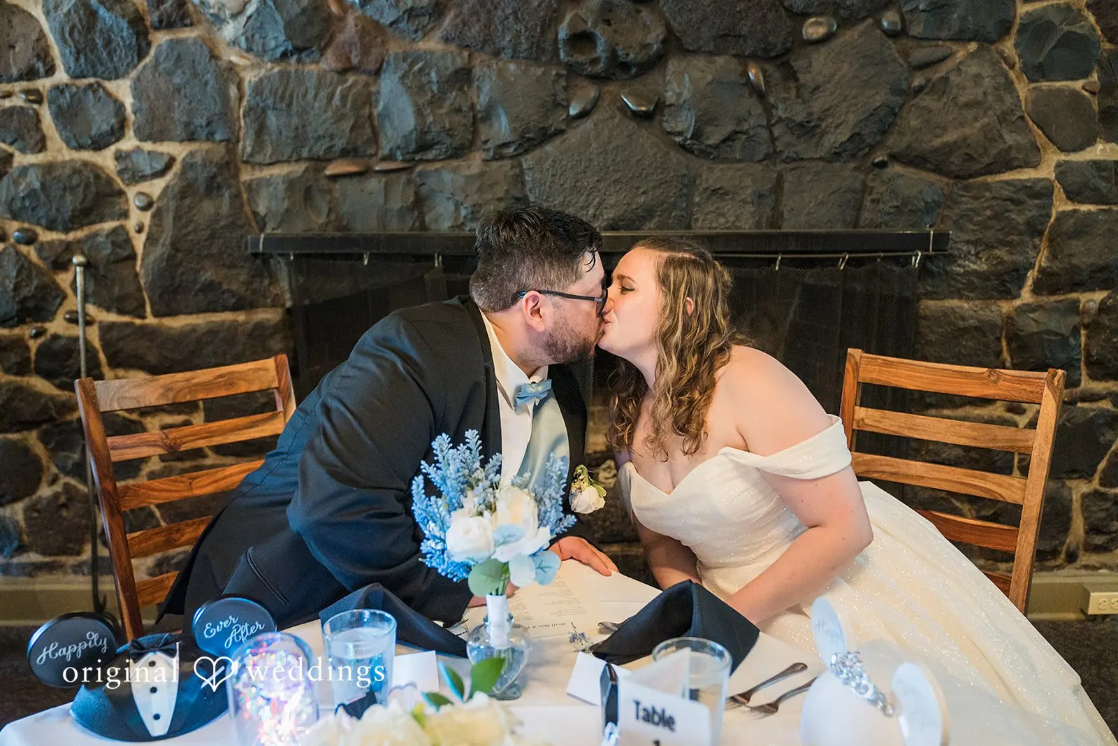 Krystal + Jose Multnomah Falls Wedding // Krystal & Jose -