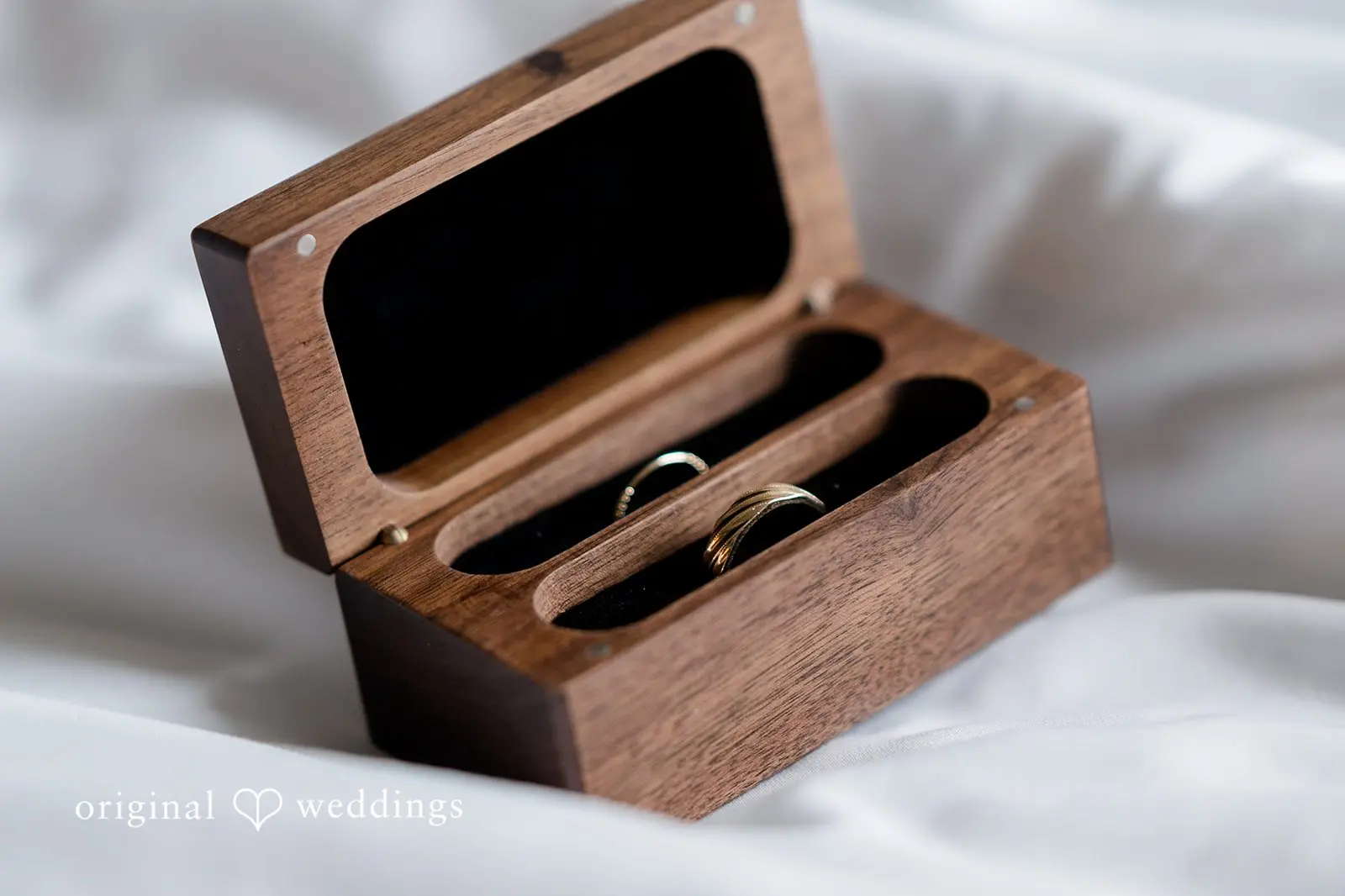Allison + Kevin MV Skansonia Wedding // Allison & Kevin -