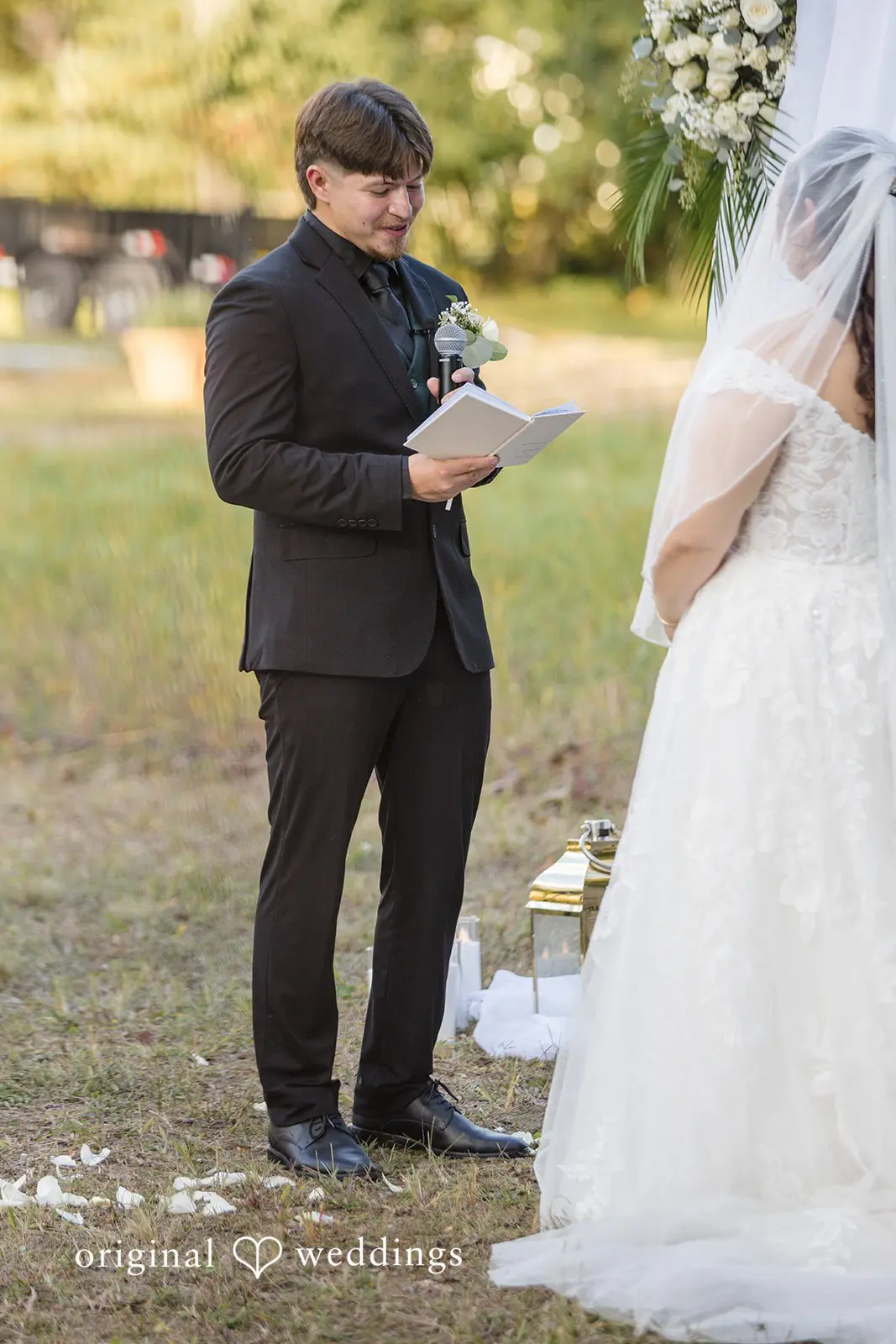 Jenifer + Josue New York Backyard Wedding // Jenifer & Josue -