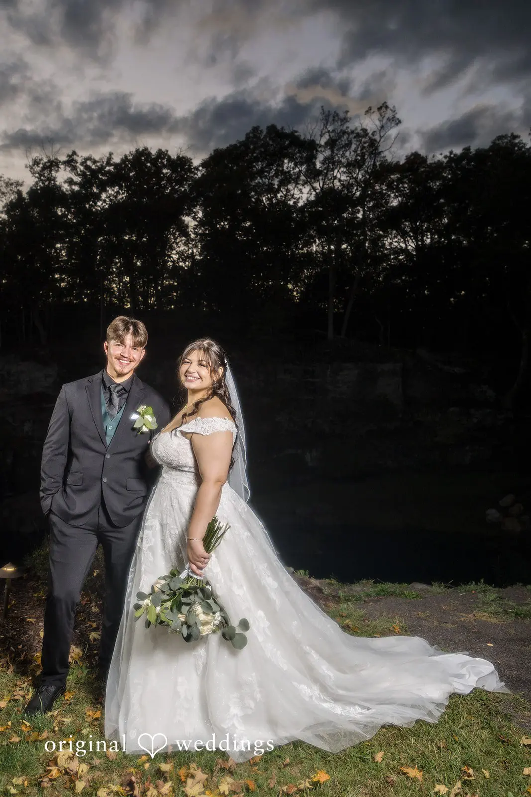 Jenifer + Josue New York Backyard Wedding // Jenifer & Josue -